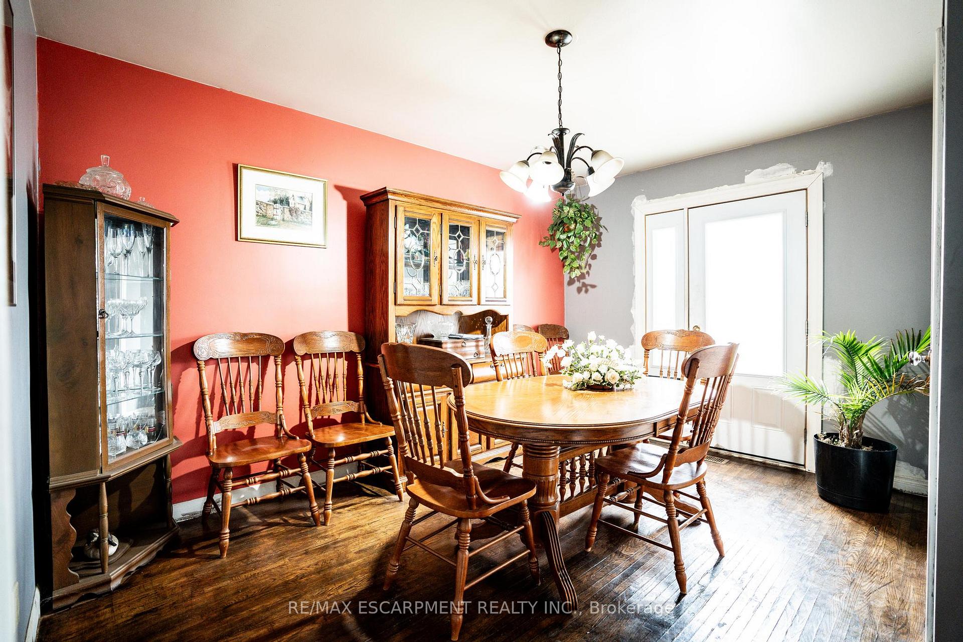 Photo 8 of 21 Shynal Avenue, Hamilton, Parkview — HOMEH