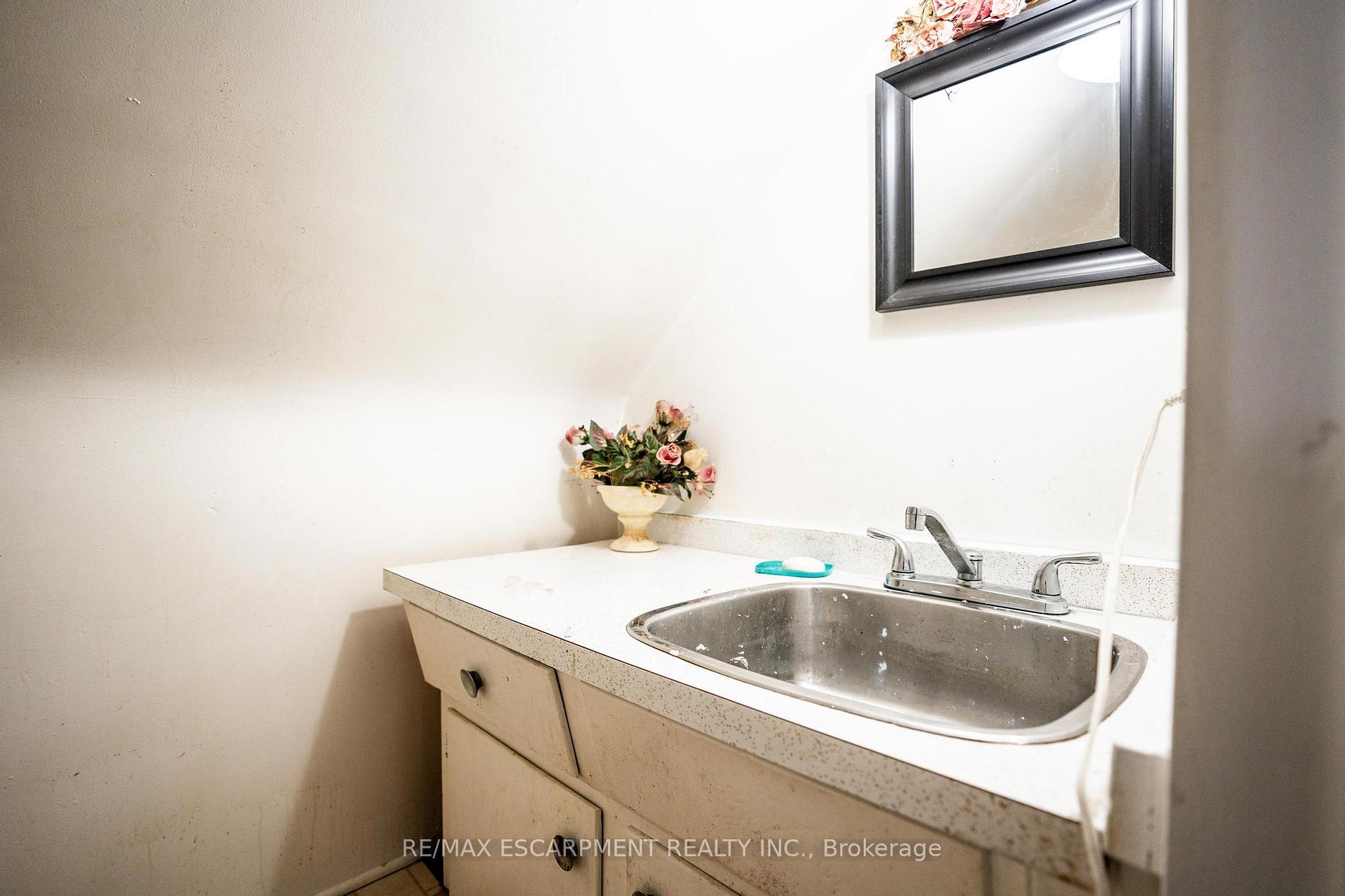 Photo 19 of 21 Shynal Avenue, Hamilton, Parkview — HOMEH