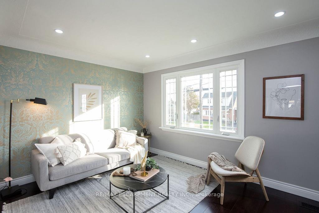 Photo 10 of Unit MAIN, 551 Barnaby Street, Hamilton, Parkview — HOMEH