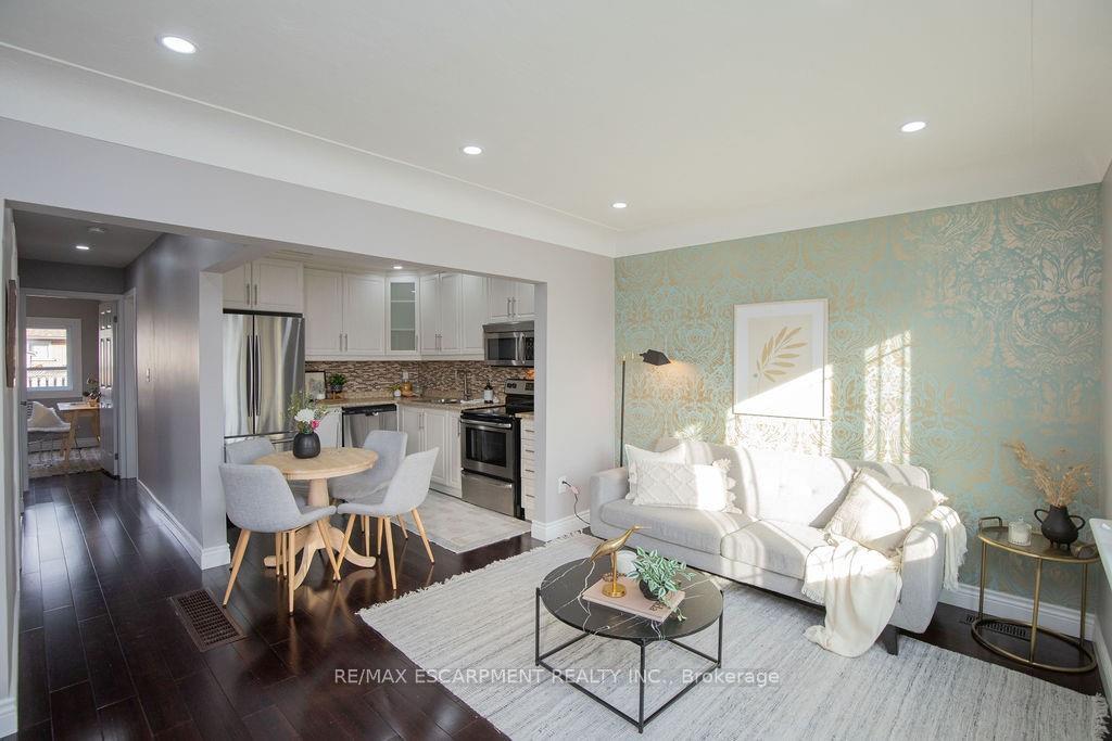 Photo 30 of Unit MAIN, 551 Barnaby Street, Hamilton, Parkview — HOMEH