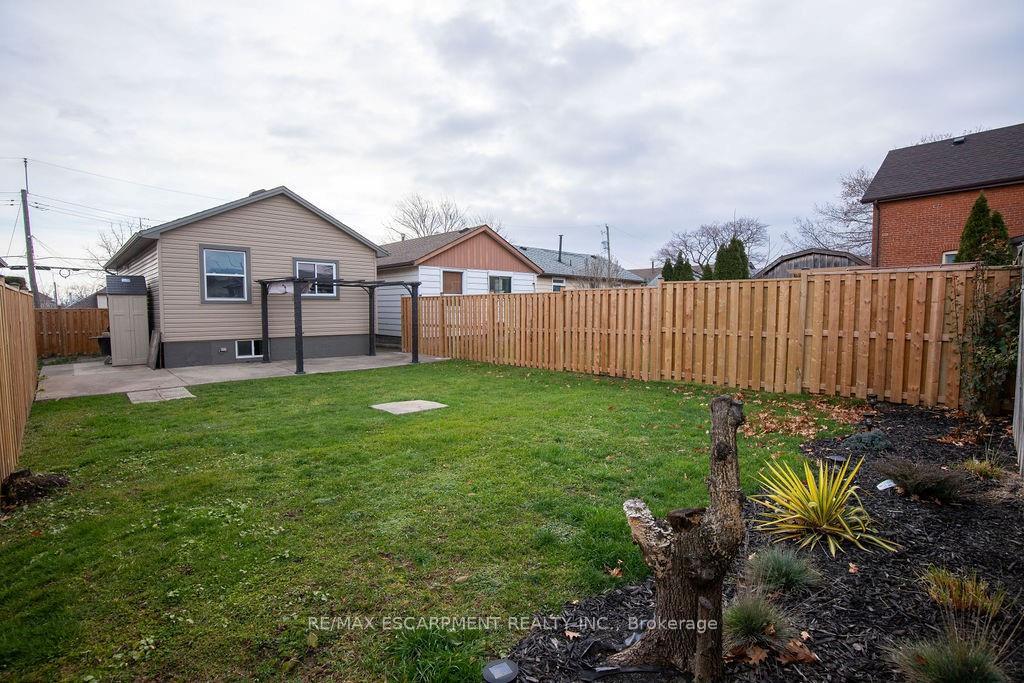 Photo 29 of Unit MAIN, 551 Barnaby Street, Hamilton, Parkview — HOMEH