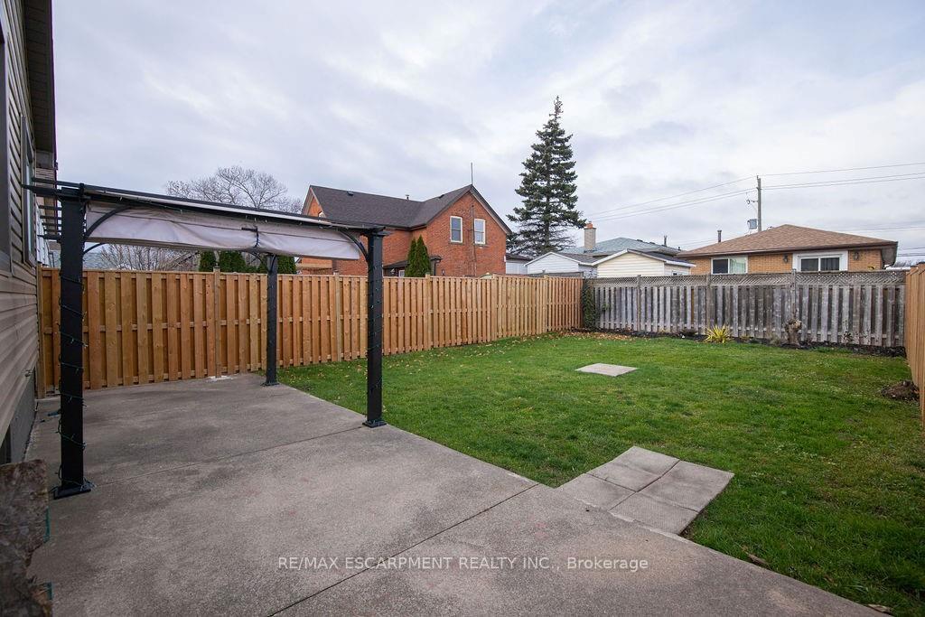Photo 22 of Unit MAIN, 551 Barnaby Street, Hamilton, Parkview — HOMEH