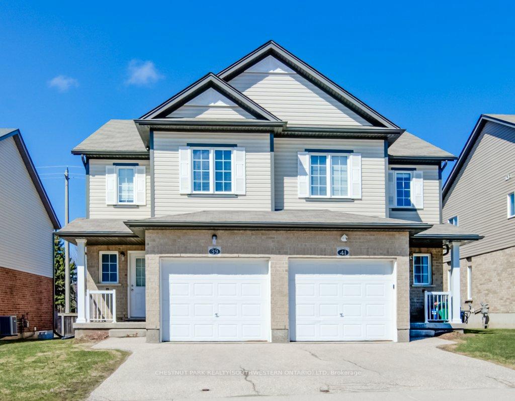 Photo 1 of 39 Iron Gate Street, Kitchener — HOMEH
