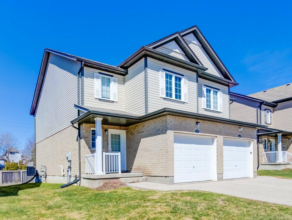 Photo 11 of 39 Iron Gate Street, Kitchener — HOMEH