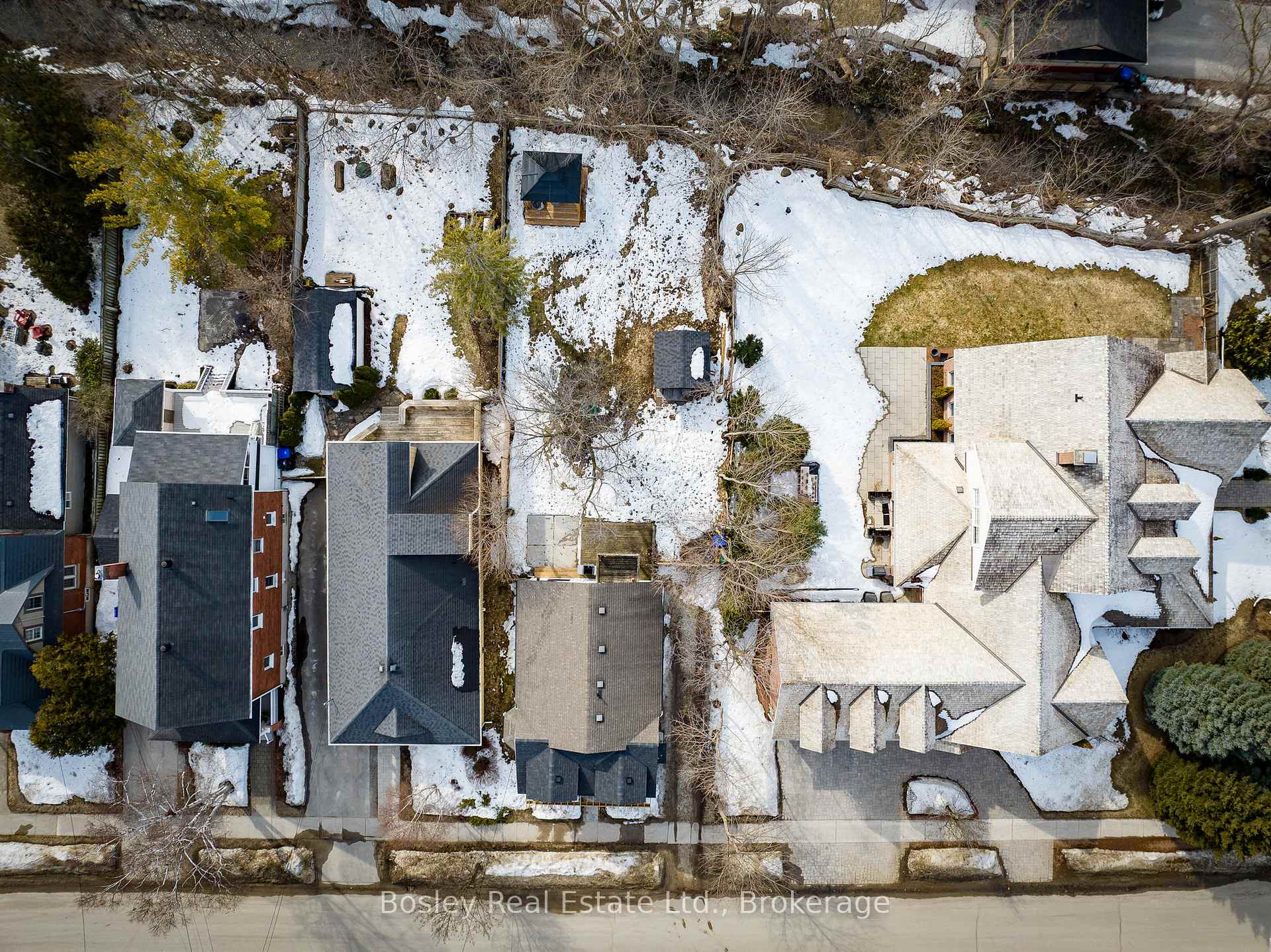 Photo 22 of 200 Birch Street W, Collingwood — HOMEH