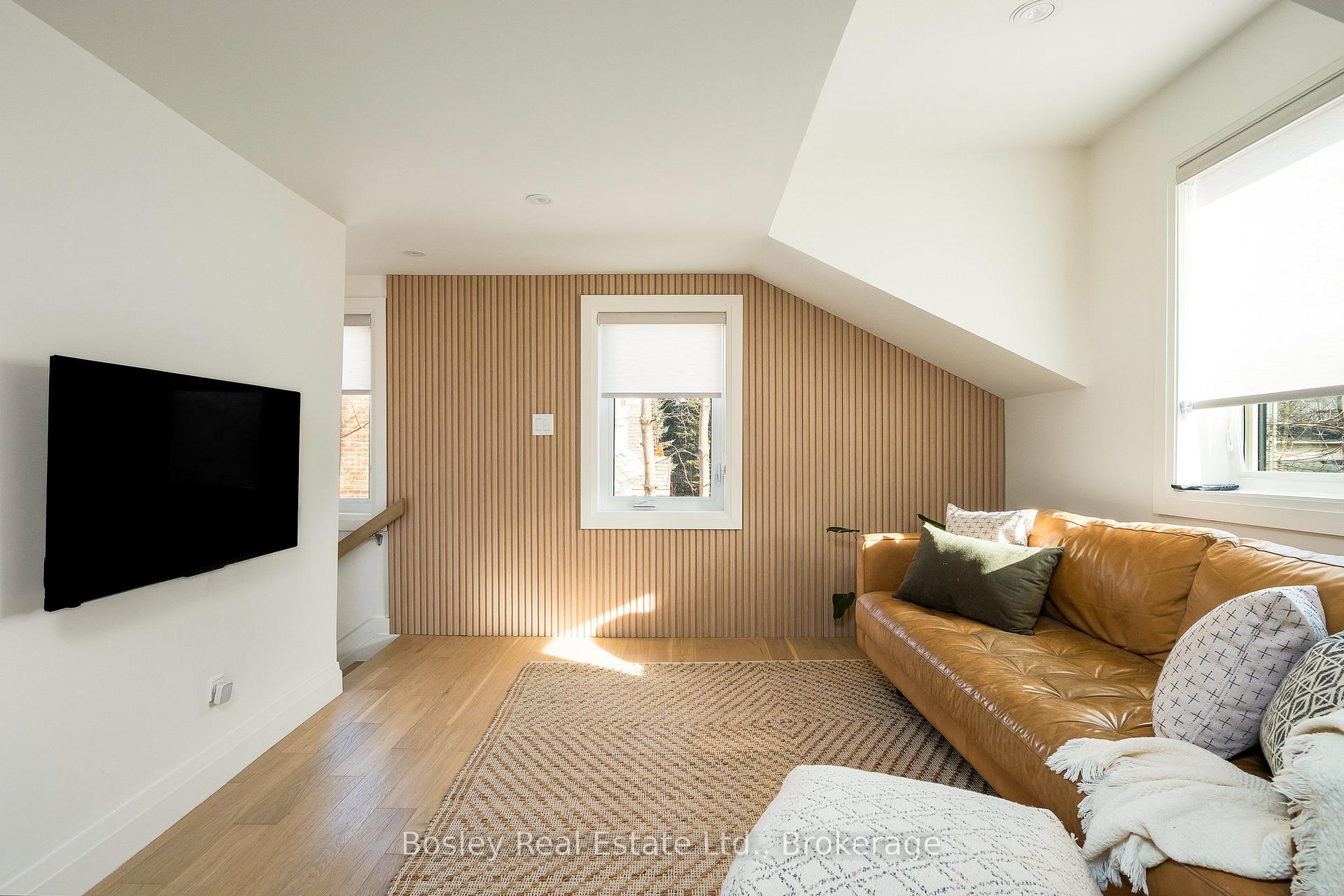 Photo 20 of 200 Birch Street W, Collingwood — HOMEH