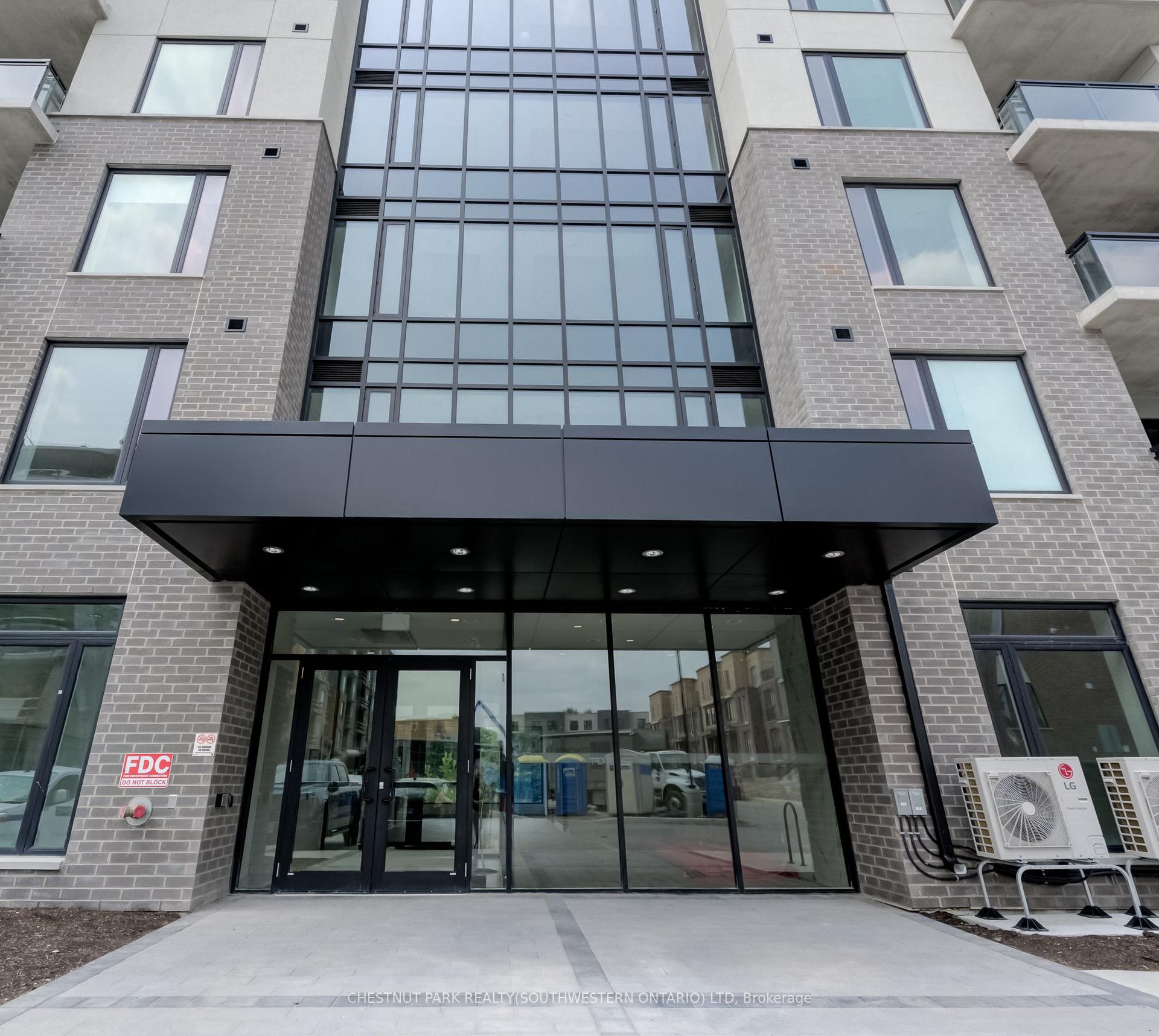 Front of Unit 516, 103 Roger Street