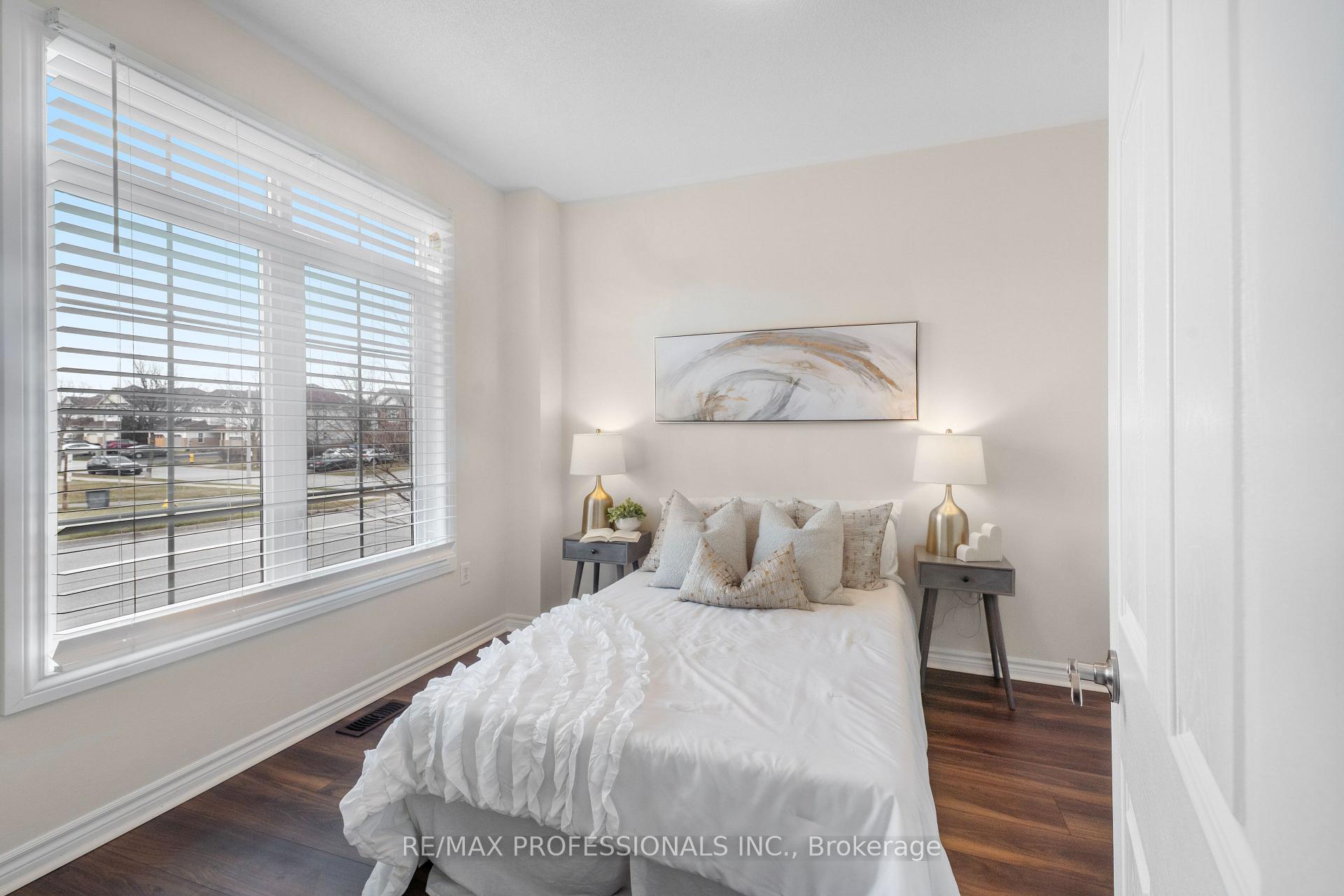 Photo 33 of 171 Kenneth Hobbs Avenue, Whitby, Pringle Creek — HOMEH
