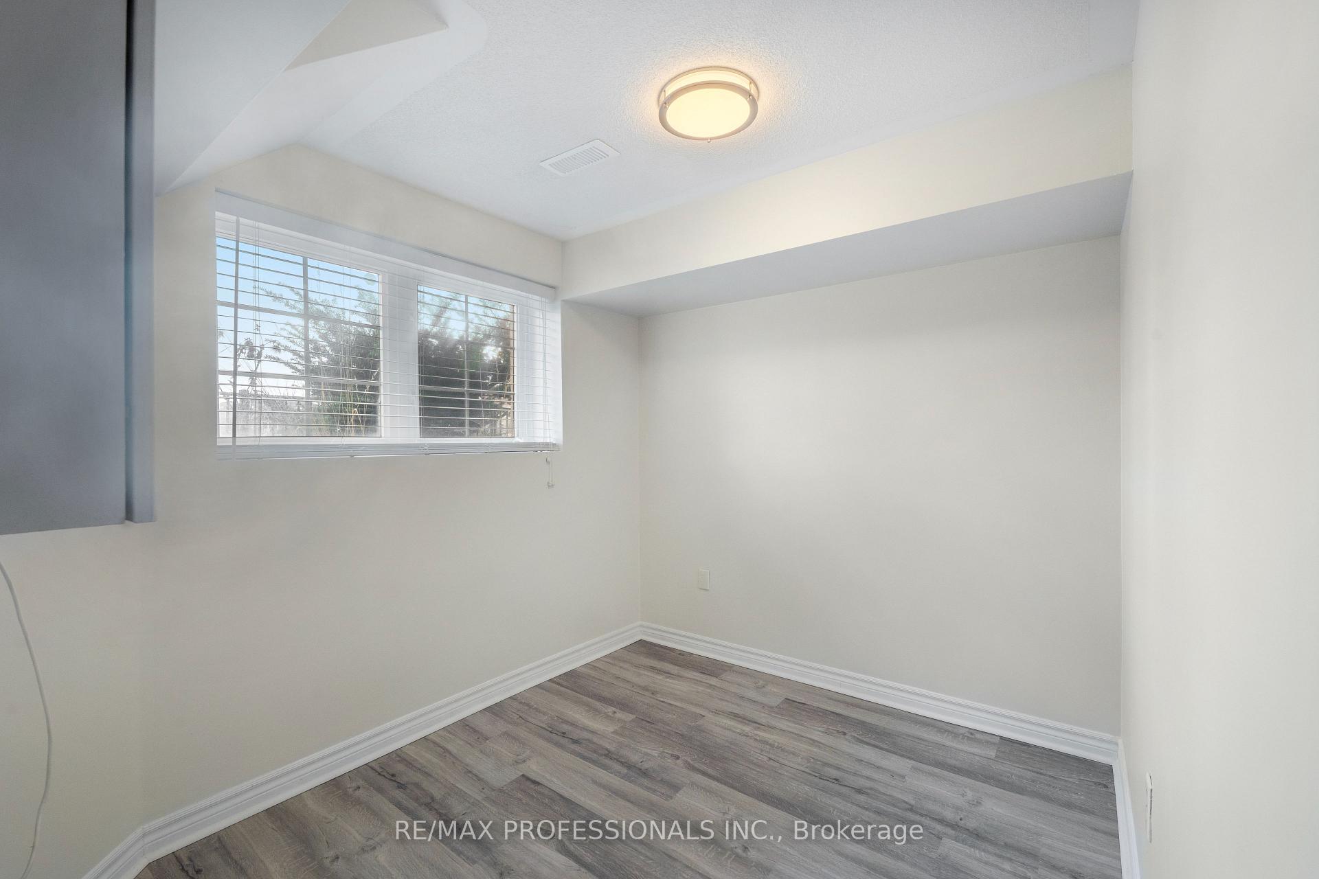 Photo 16 of 171 Kenneth Hobbs Avenue, Whitby, Pringle Creek — HOMEH