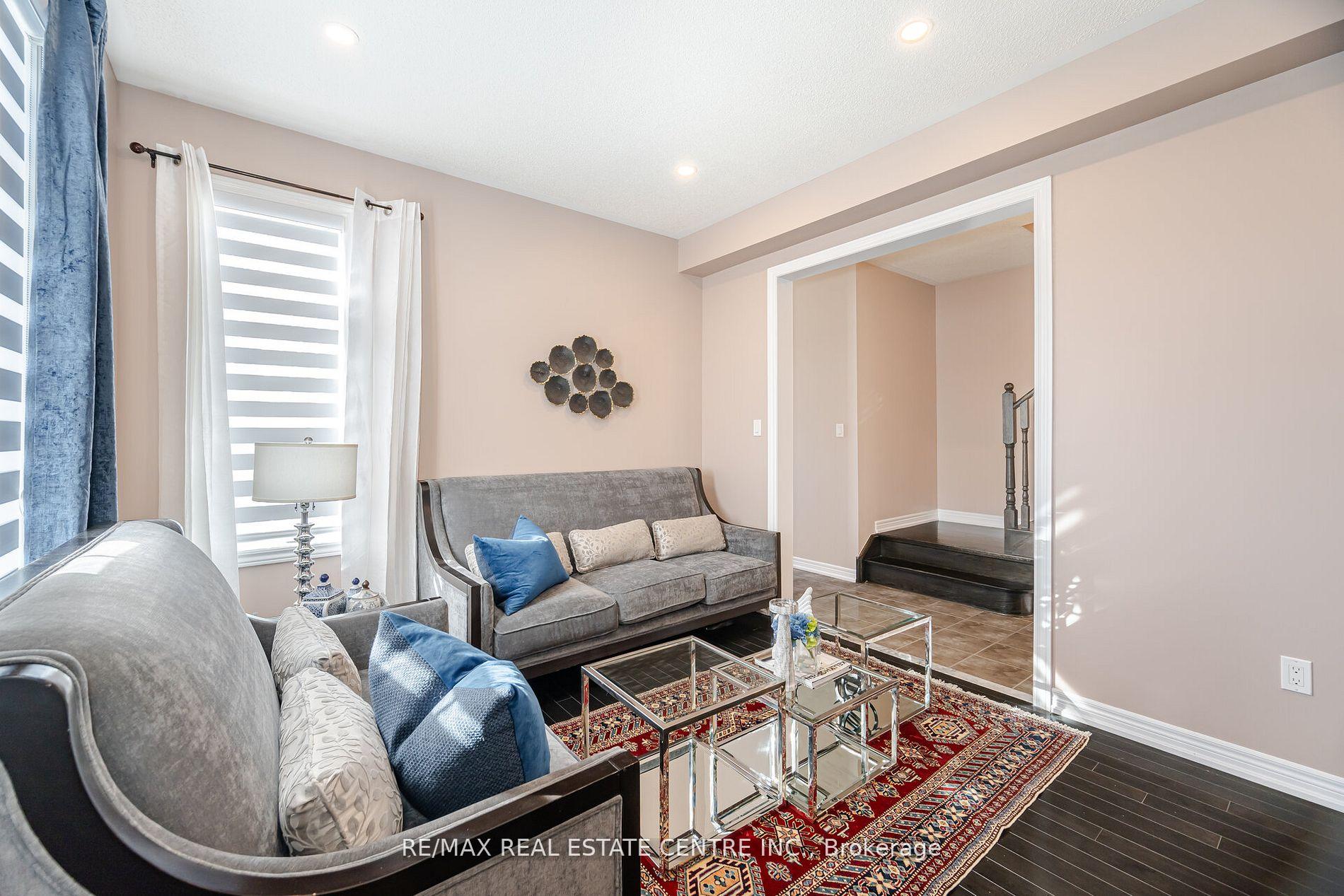 Photo 8 of 1 Ingleside Road, Brampton, Credit Valley — HOMEH