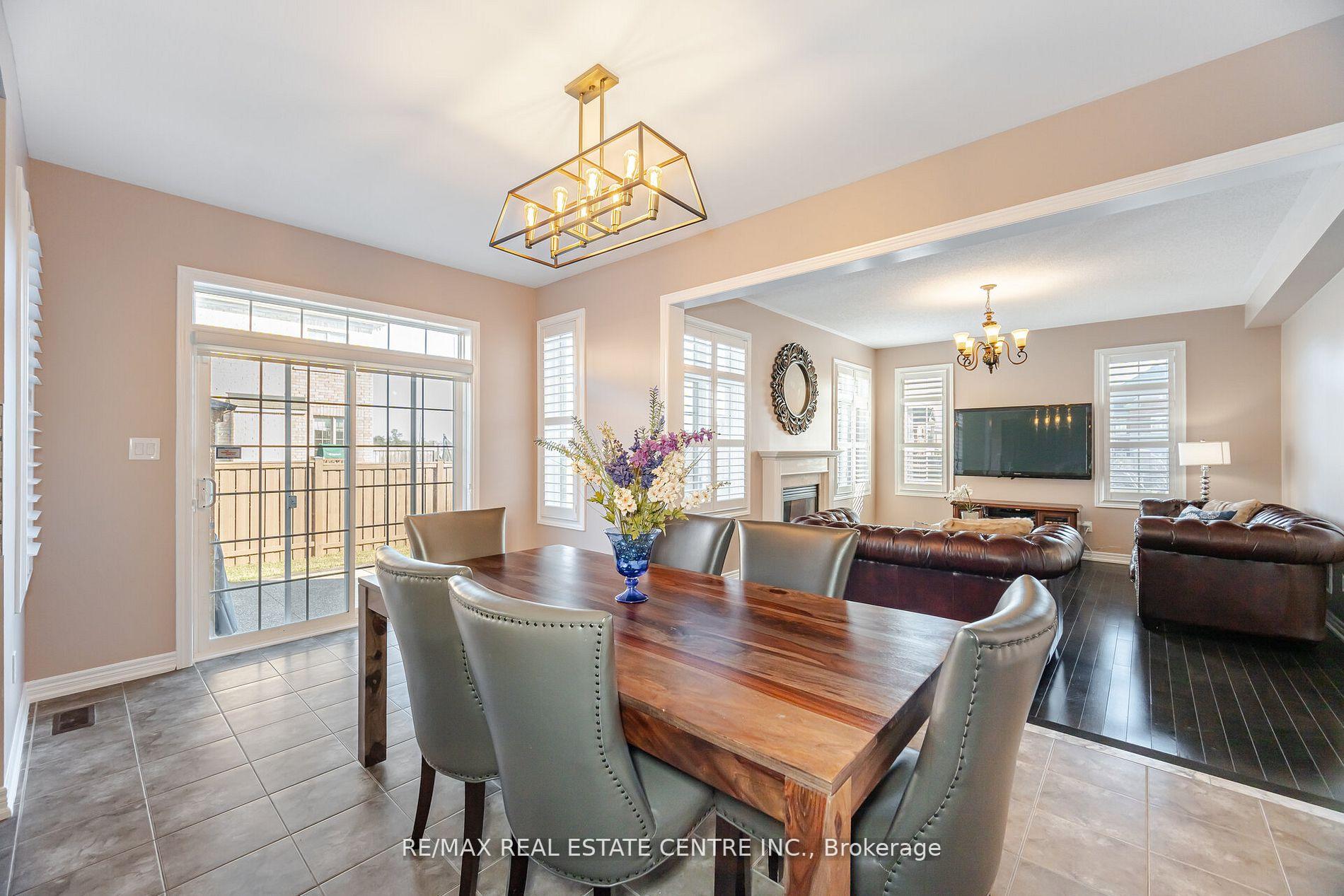 Photo 10 of 1 Ingleside Road, Brampton, Credit Valley — HOMEH