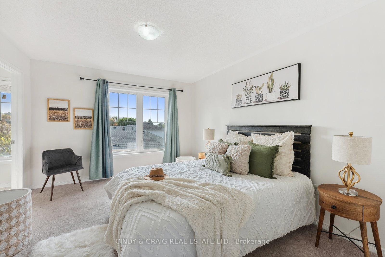 Photo 10 of 870 Atwater Path, Oshawa, Lakeview — HOMEH