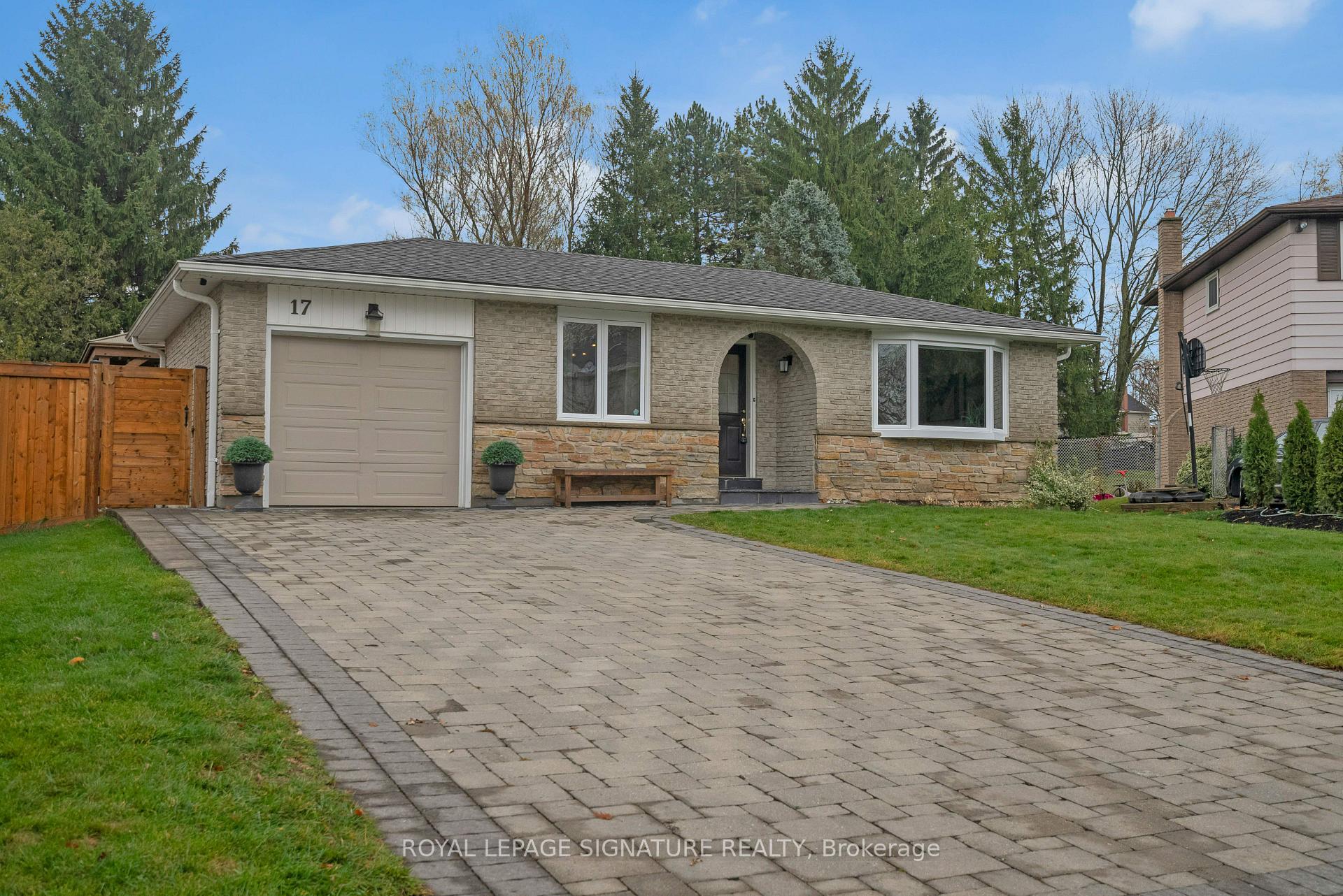 Photo 34 of 17 Birch Court, Aurora, Aurora Village — HOMEH