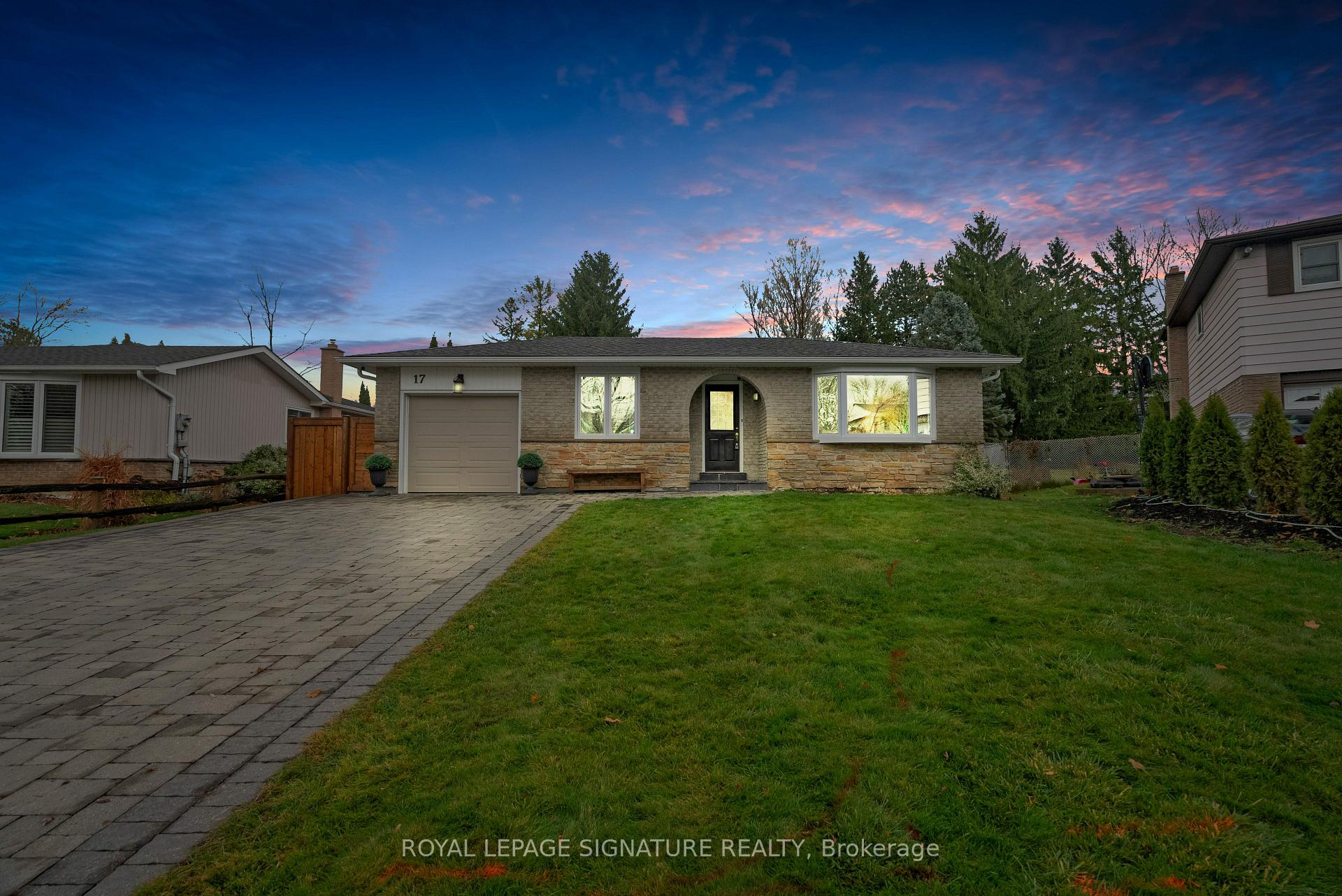 Photo 37 of 17 Birch Court, Aurora, Aurora Village — HOMEH