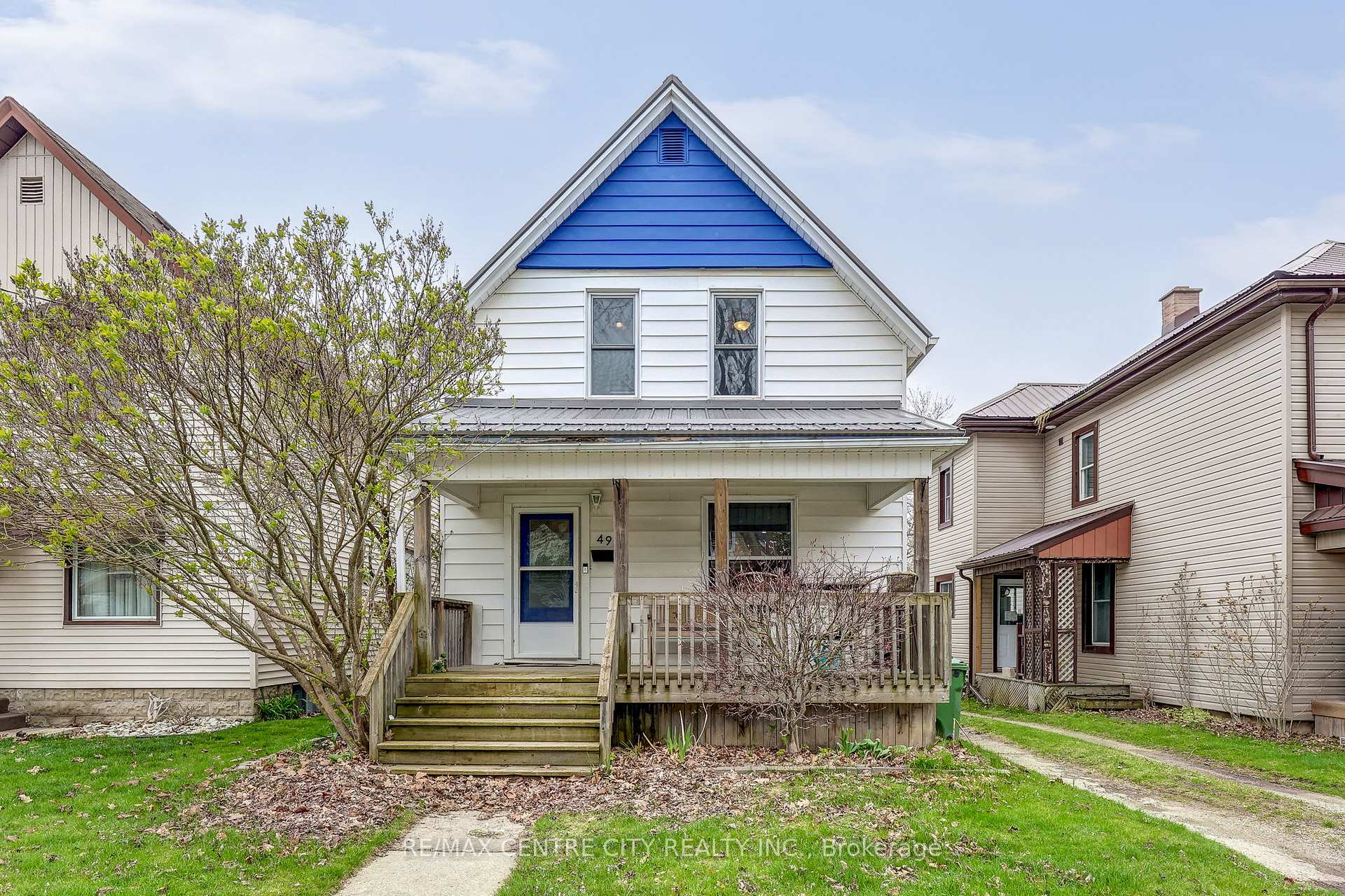 Photo 1 of 49 West Avenue, St. Thomas — HOMEH