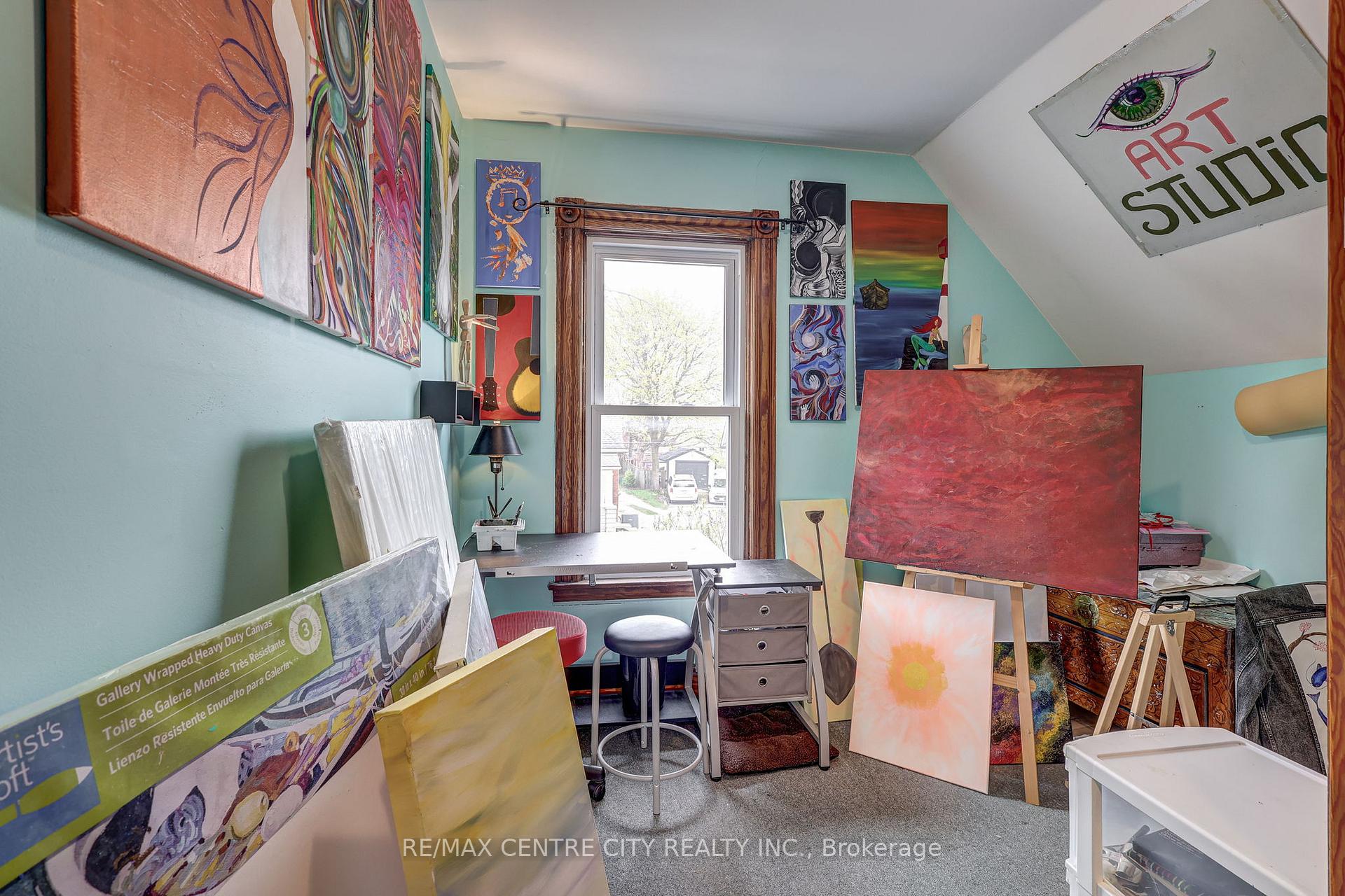 Photo 23 of 49 West Avenue, St. Thomas — HOMEH