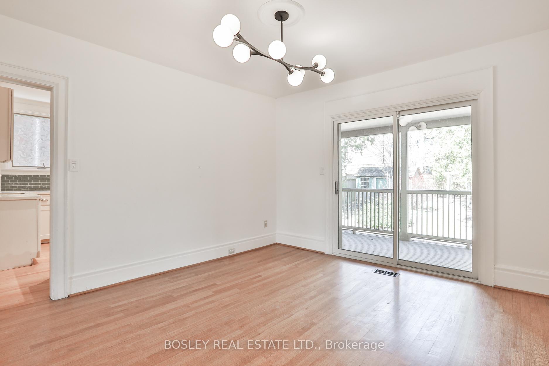Photo 9 of 82 Belsize Drive, Toronto, Mount Pleasant West — HOMEH