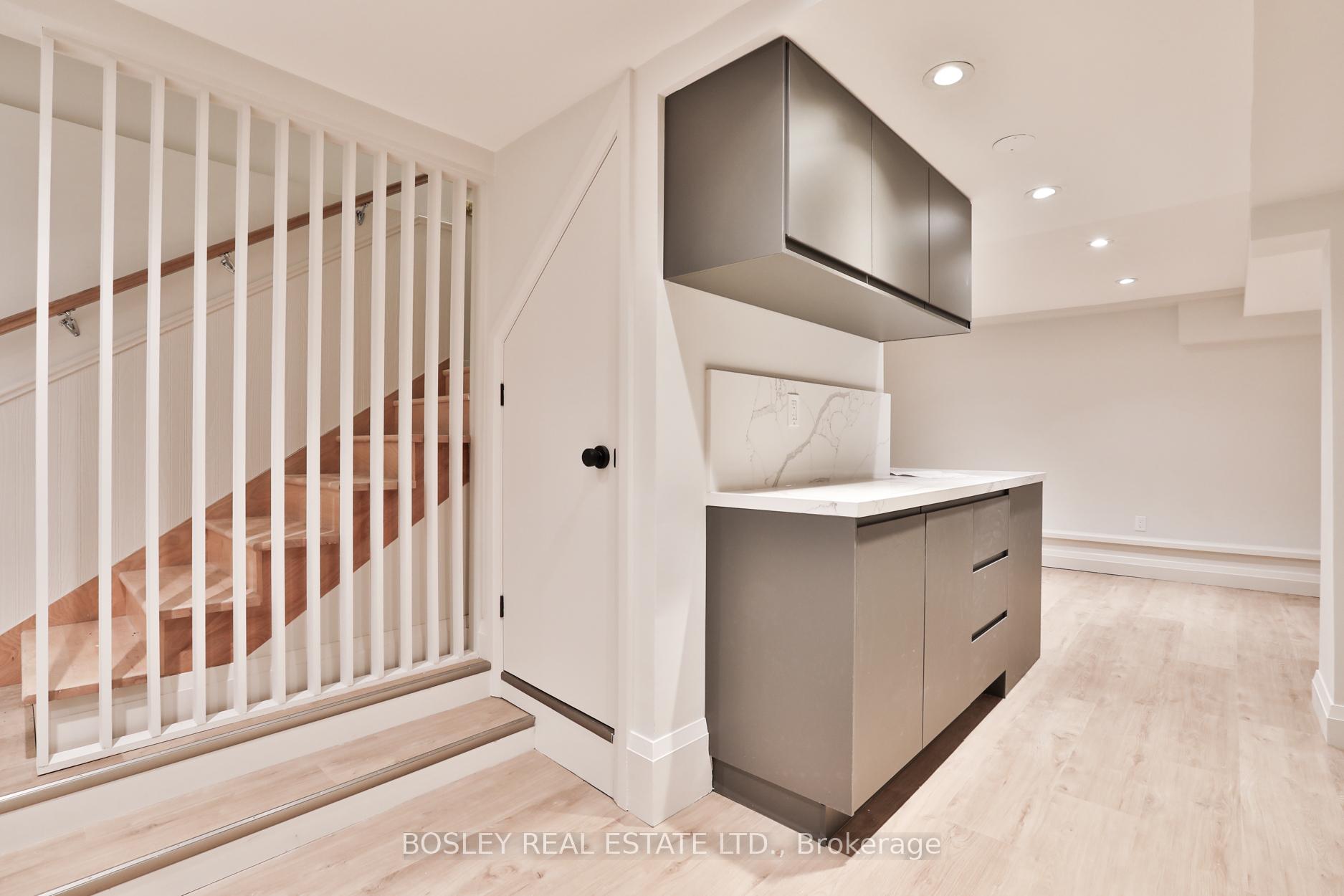 Photo 32 of 82 Belsize Drive, Toronto, Mount Pleasant West — HOMEH