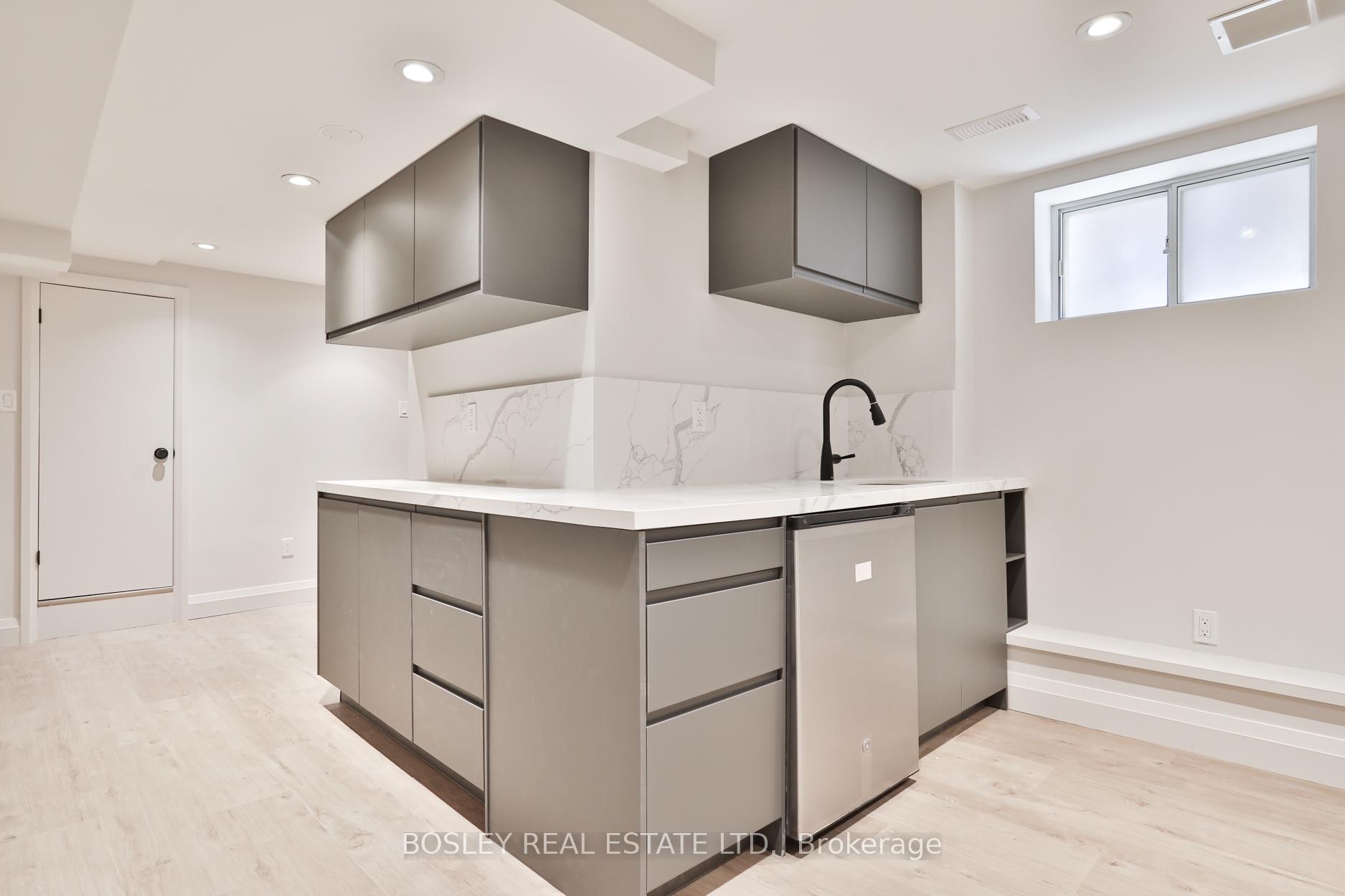 Photo 31 of 82 Belsize Drive, Toronto, Mount Pleasant West — HOMEH