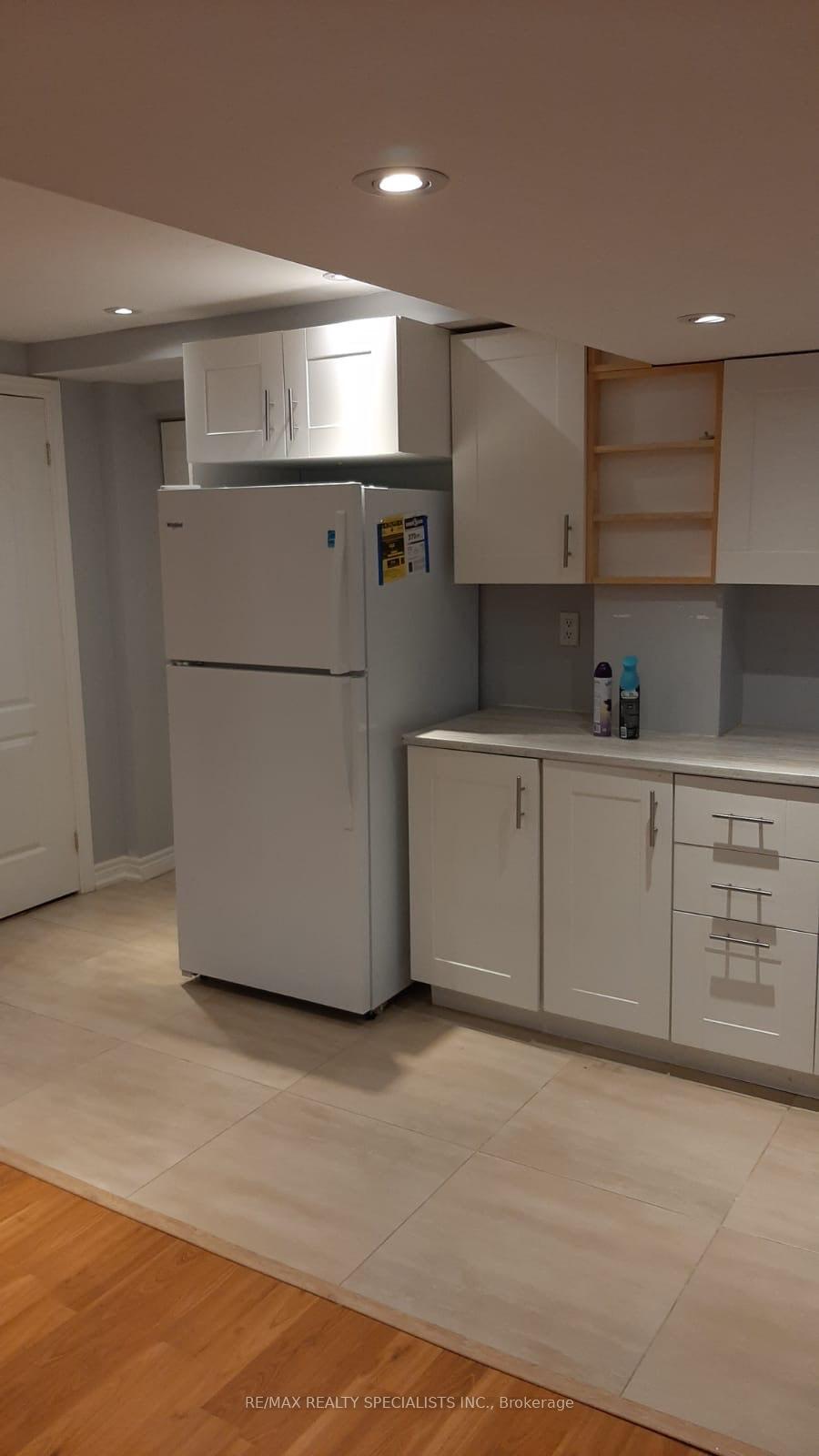 Photo 5 of Unit Bsmt, 4 Ruth Avenue, Brampton, Heart Lake West — HOMEH