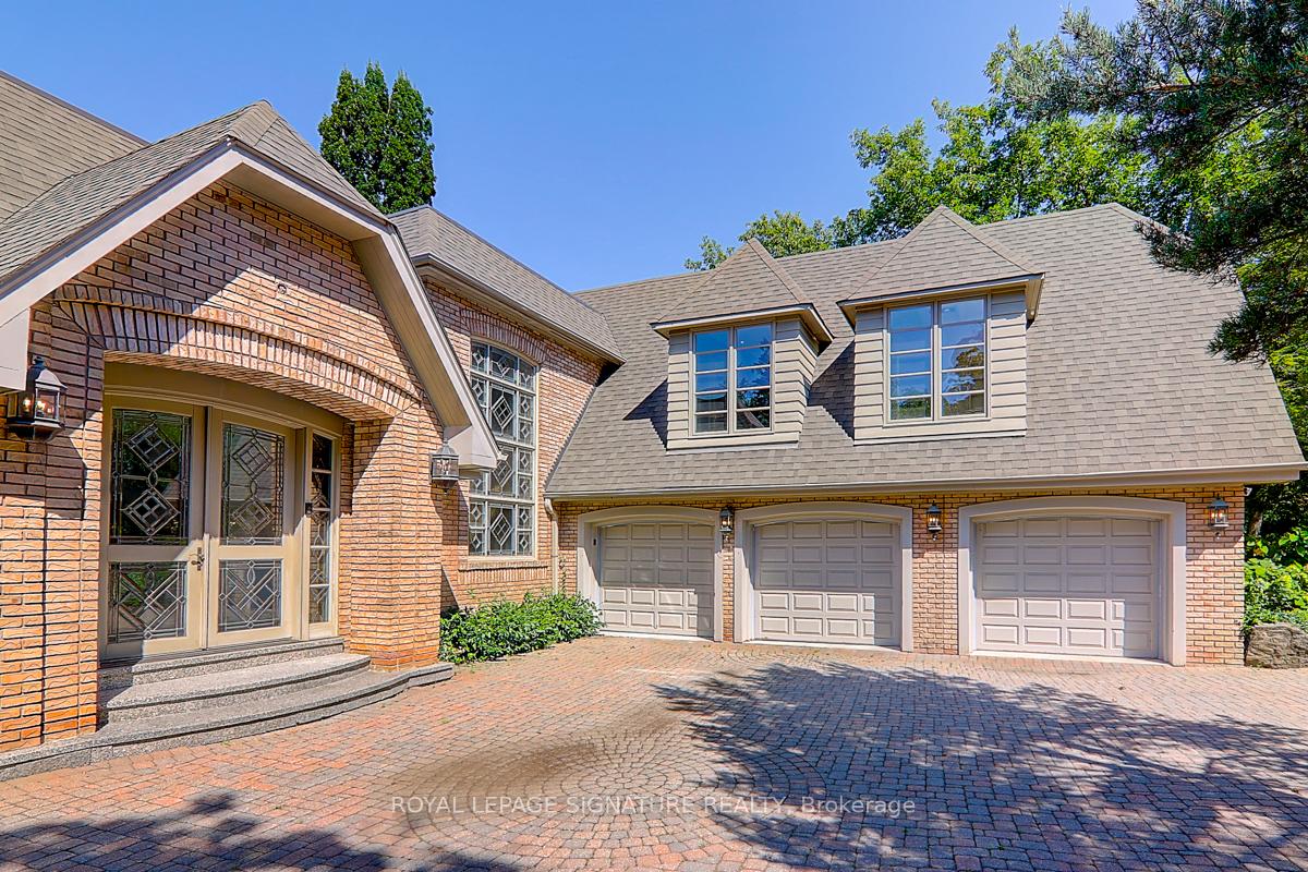 Photo 2 of 28 Old English Lane, Markham, Bayview Glen — HOMEH