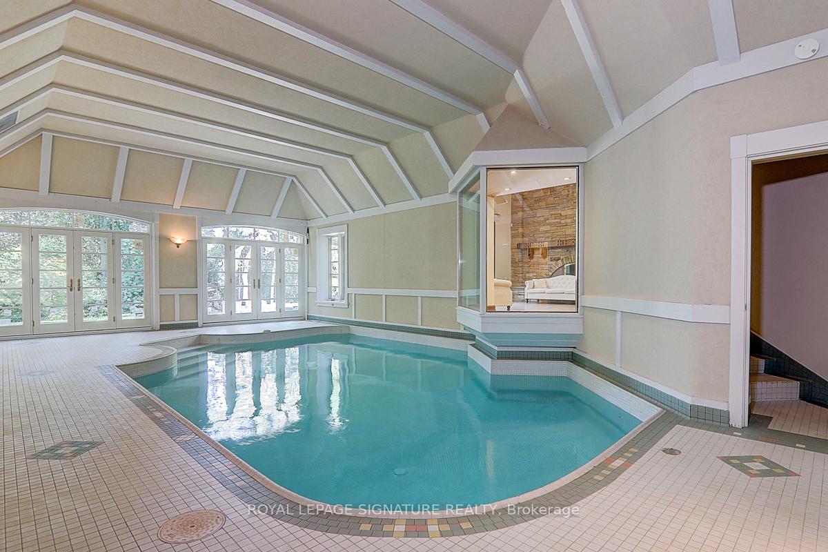 Photo 14 of 28 Old English Lane, Markham, Bayview Glen — HOMEH