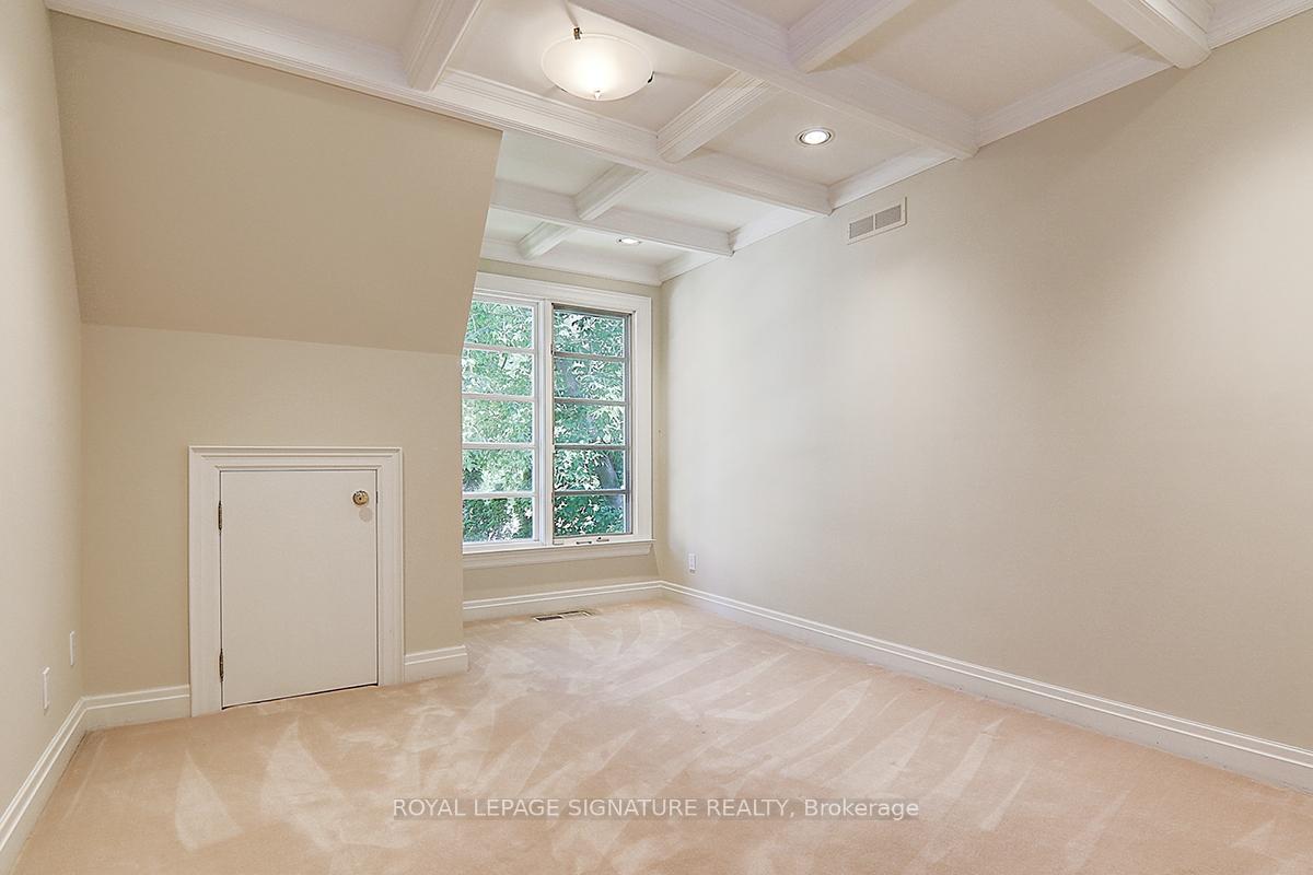 Photo 26 of 28 Old English Lane, Markham, Bayview Glen — HOMEH