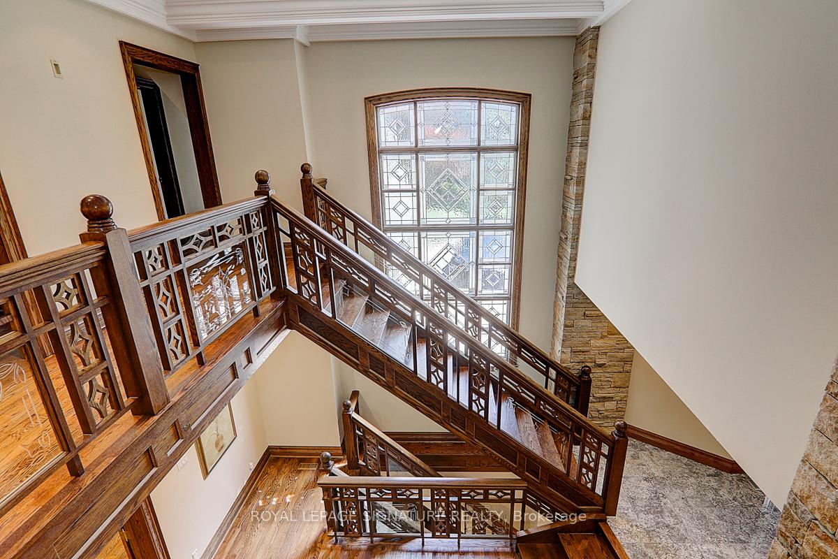 Photo 35 of 28 Old English Lane, Markham, Bayview Glen — HOMEH