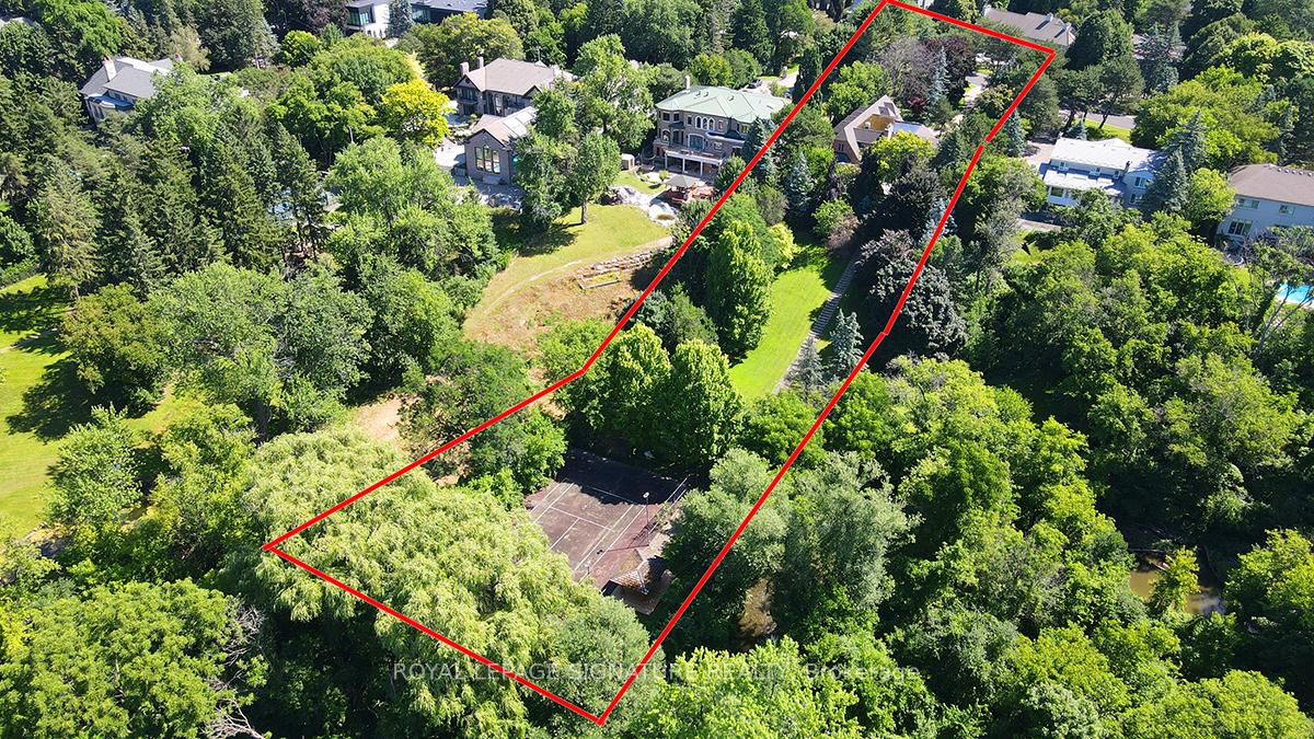Photo 38 of 28 Old English Lane, Markham, Bayview Glen — HOMEH
