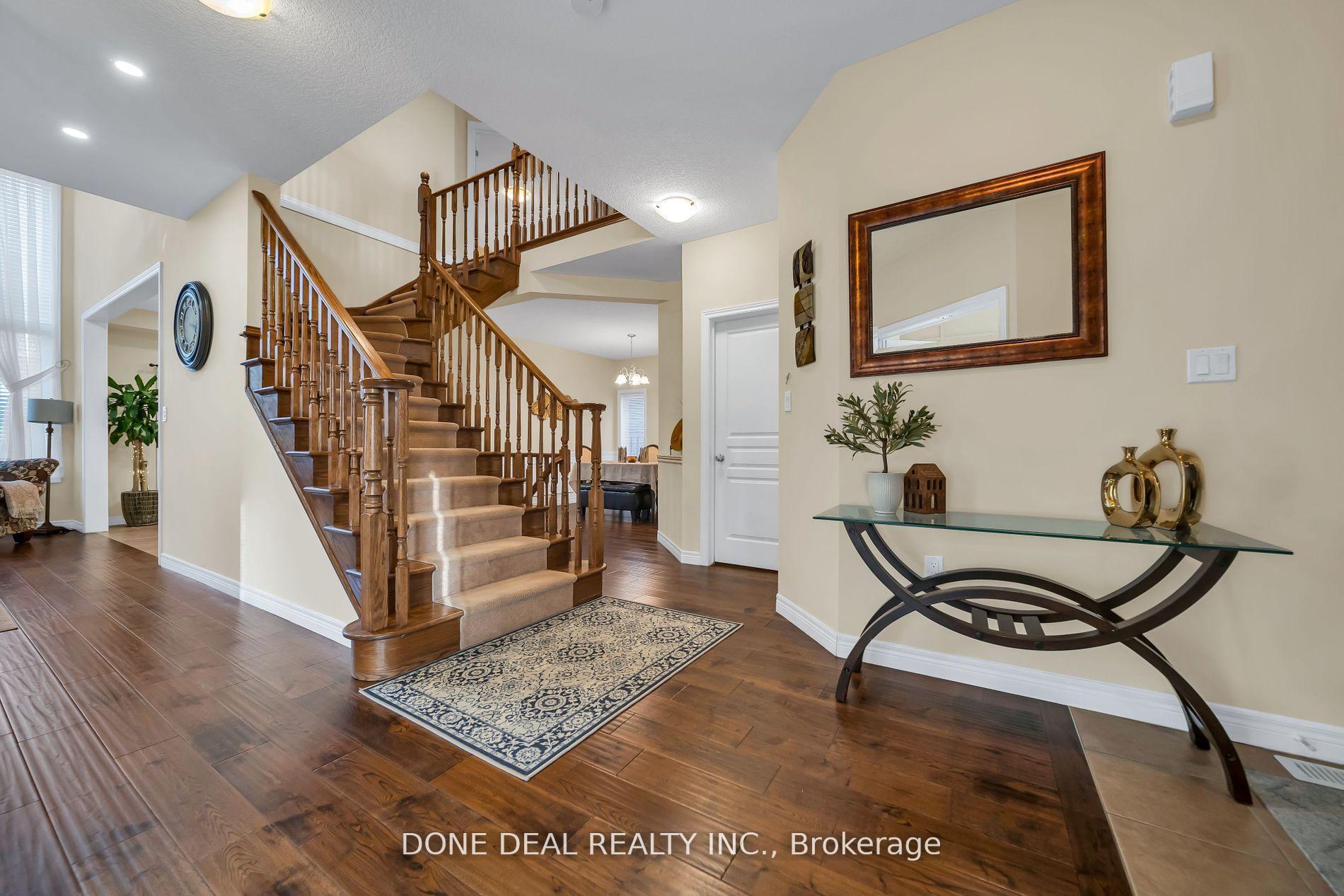 Photo 4 of 21 Bellagio Avenue, Hamilton, Hannon — HOMEH