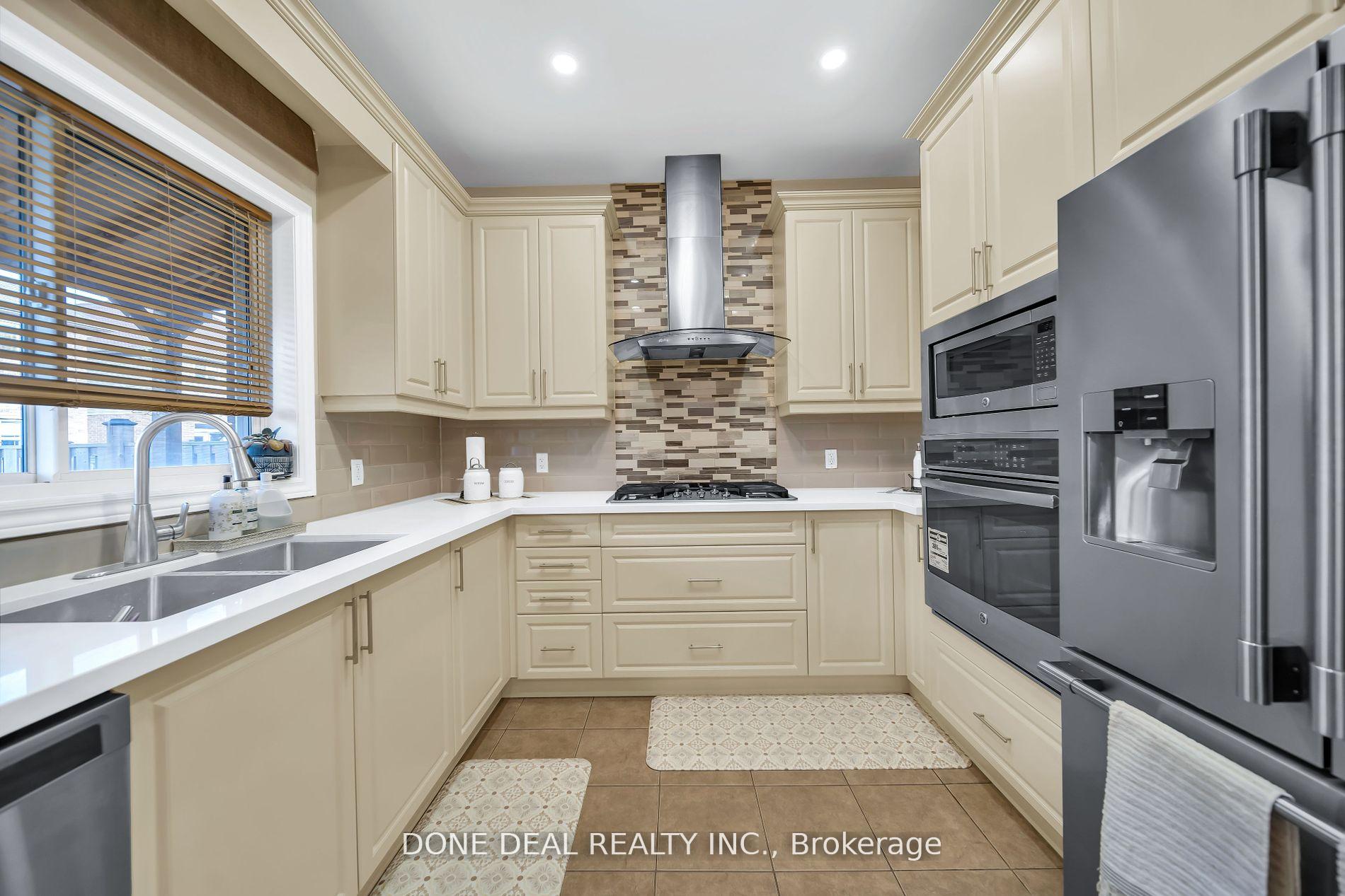 Photo 25 of 21 Bellagio Avenue, Hamilton, Hannon — HOMEH