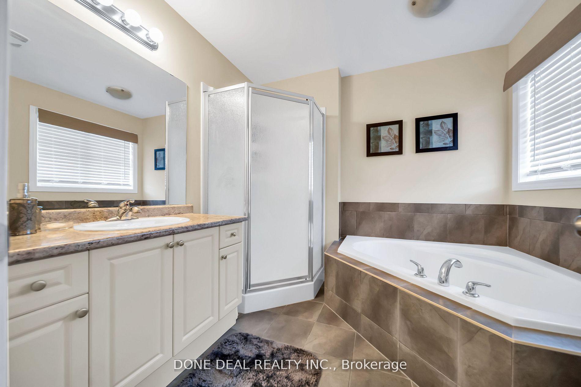 Photo 38 of 21 Bellagio Avenue, Hamilton, Hannon — HOMEH