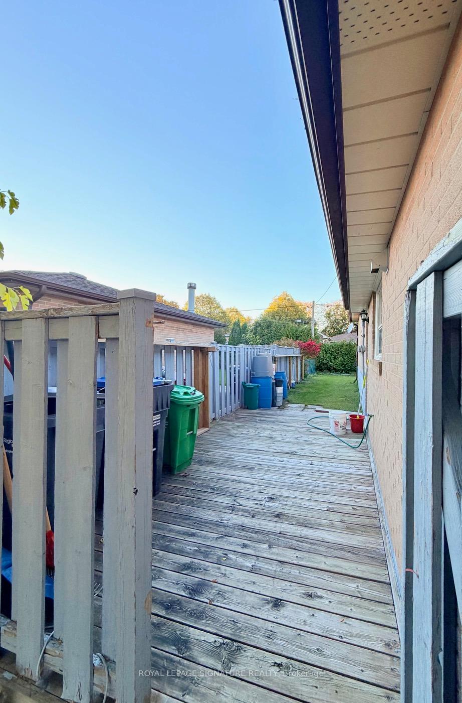 Photo 38 of 25 Birchbank Road, Brampton, Avondale — HOMEH