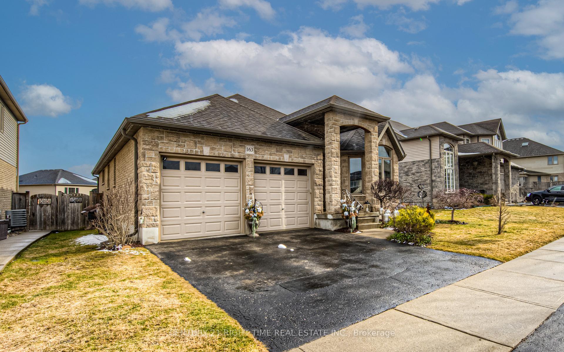 Photo 2 of 163 Townsend Drive, Woolwich — HOMEH