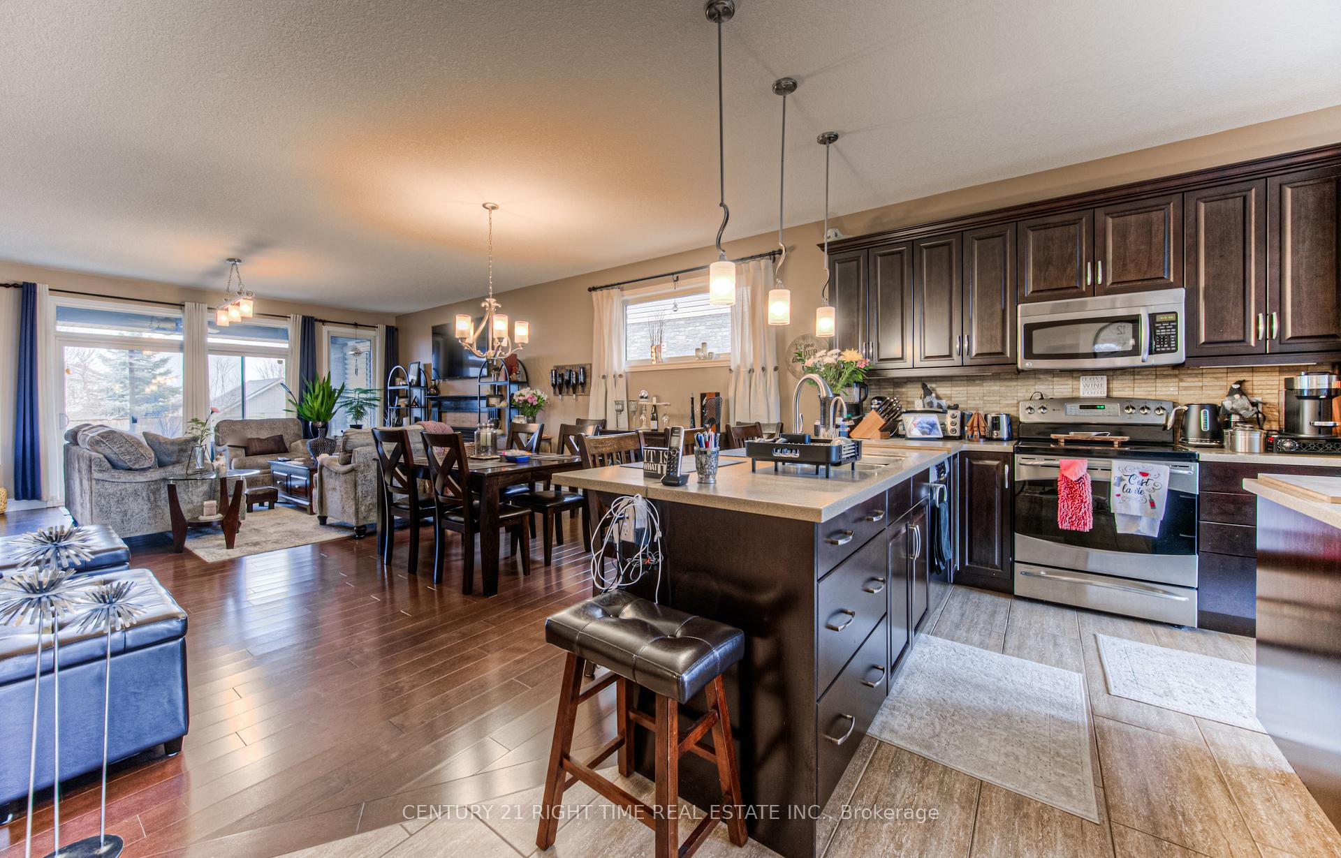 Photo 5 of 163 Townsend Drive, Woolwich — HOMEH