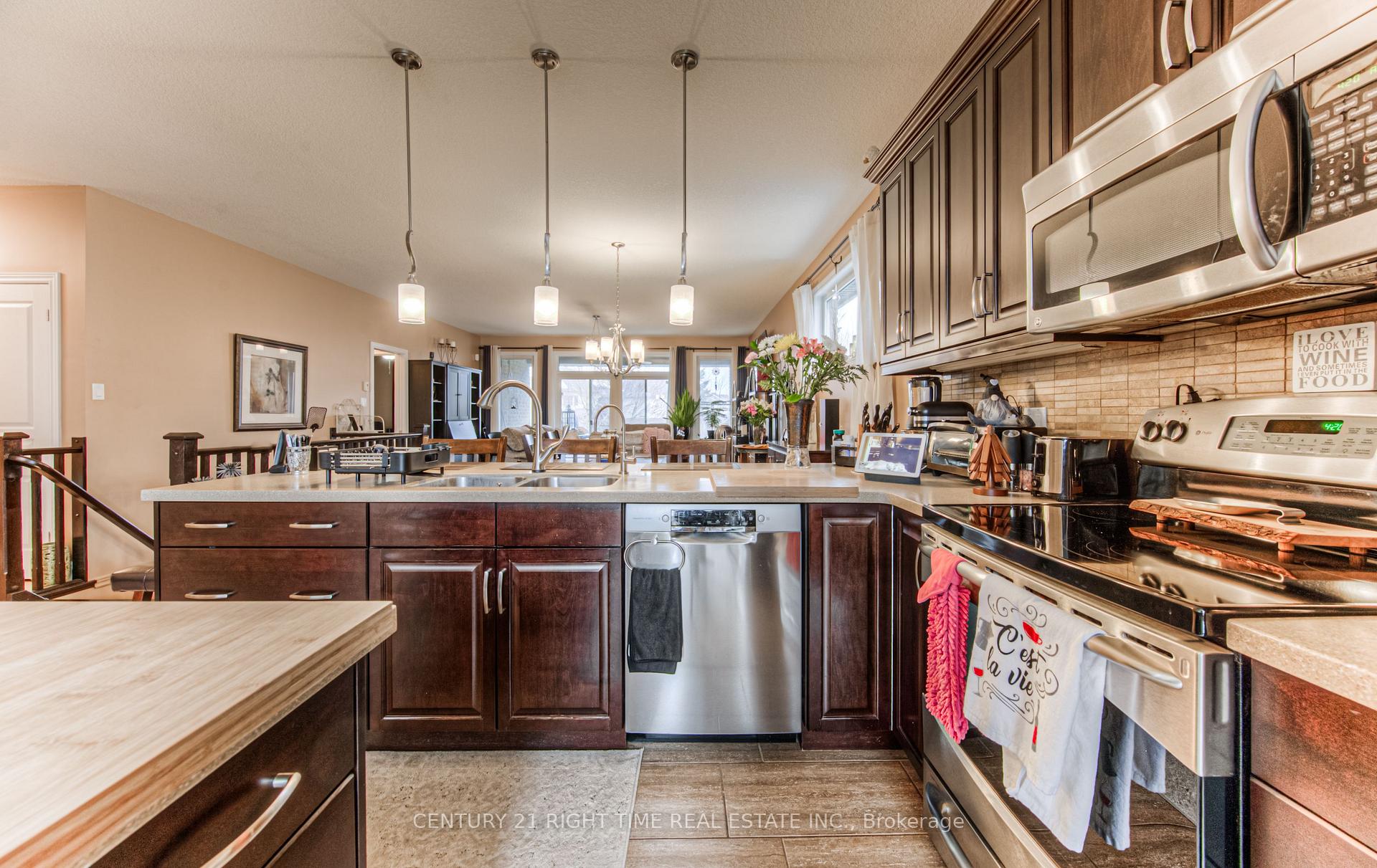 Photo 10 of 163 Townsend Drive, Woolwich — HOMEH