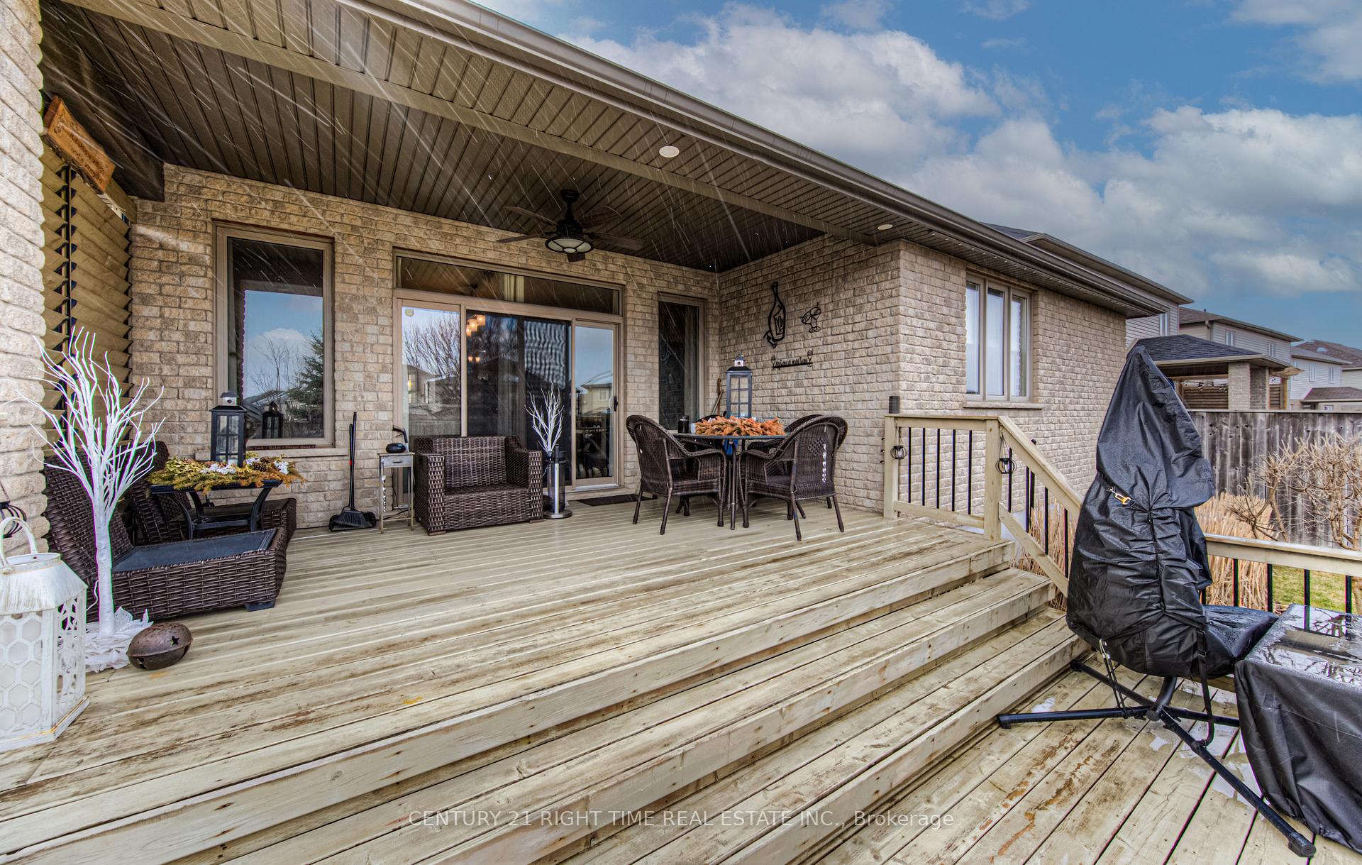 Photo 19 of 163 Townsend Drive, Woolwich — HOMEH