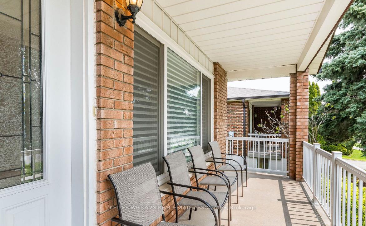 Photo 2 of Unit UPPER, 23 Jayfield Road, Brampton, Northgate — HOMEH