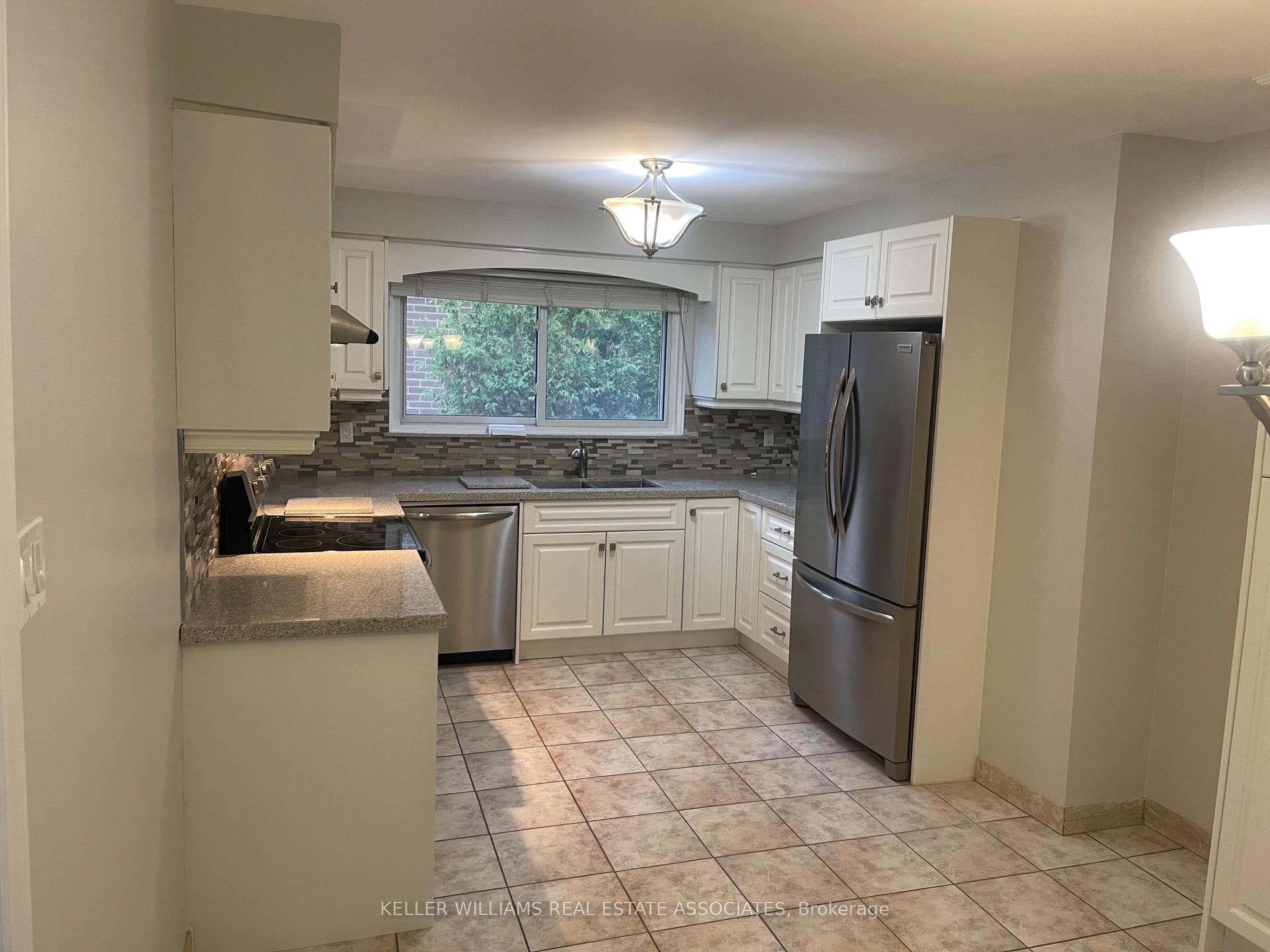 Photo 8 of Unit UPPER, 23 Jayfield Road, Brampton, Northgate — HOMEH