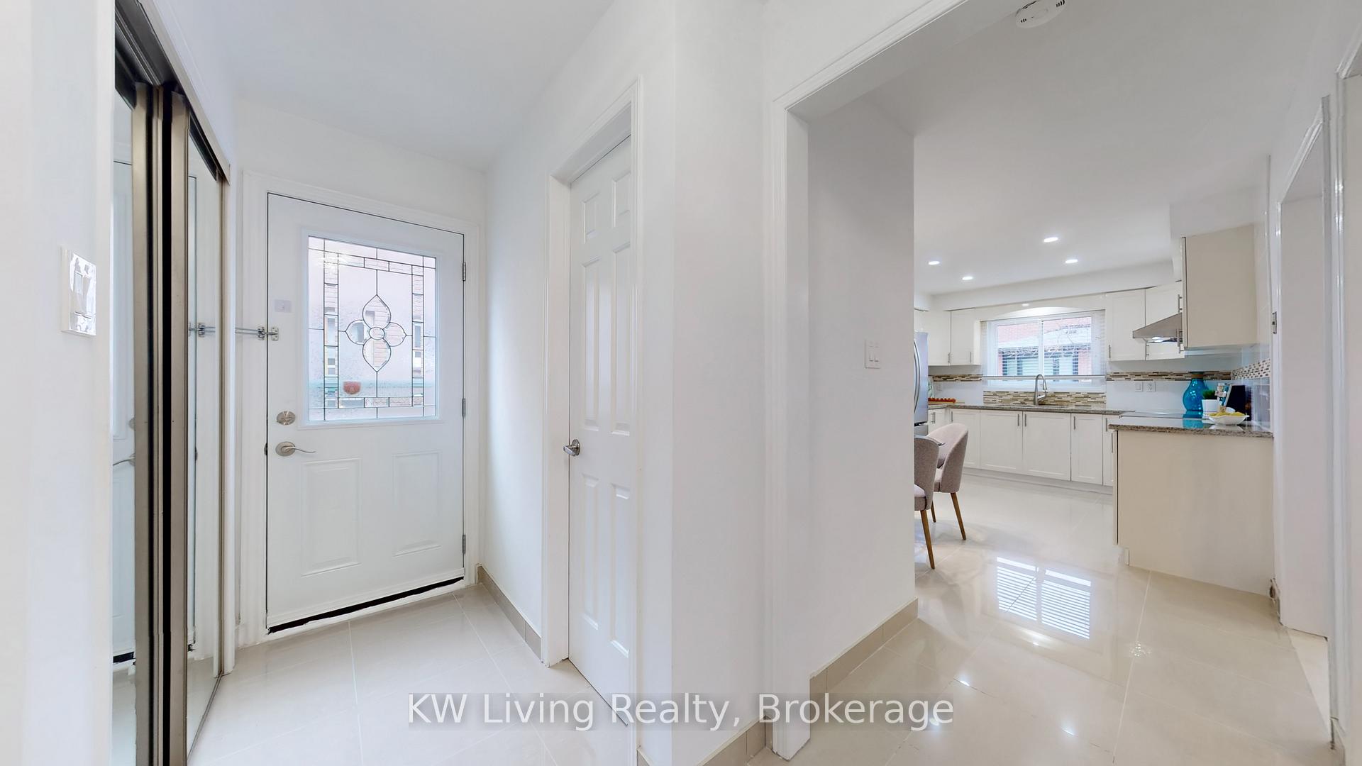 Photo 23 of 60 Graham Crescent, Markham, Raymerville — HOMEH