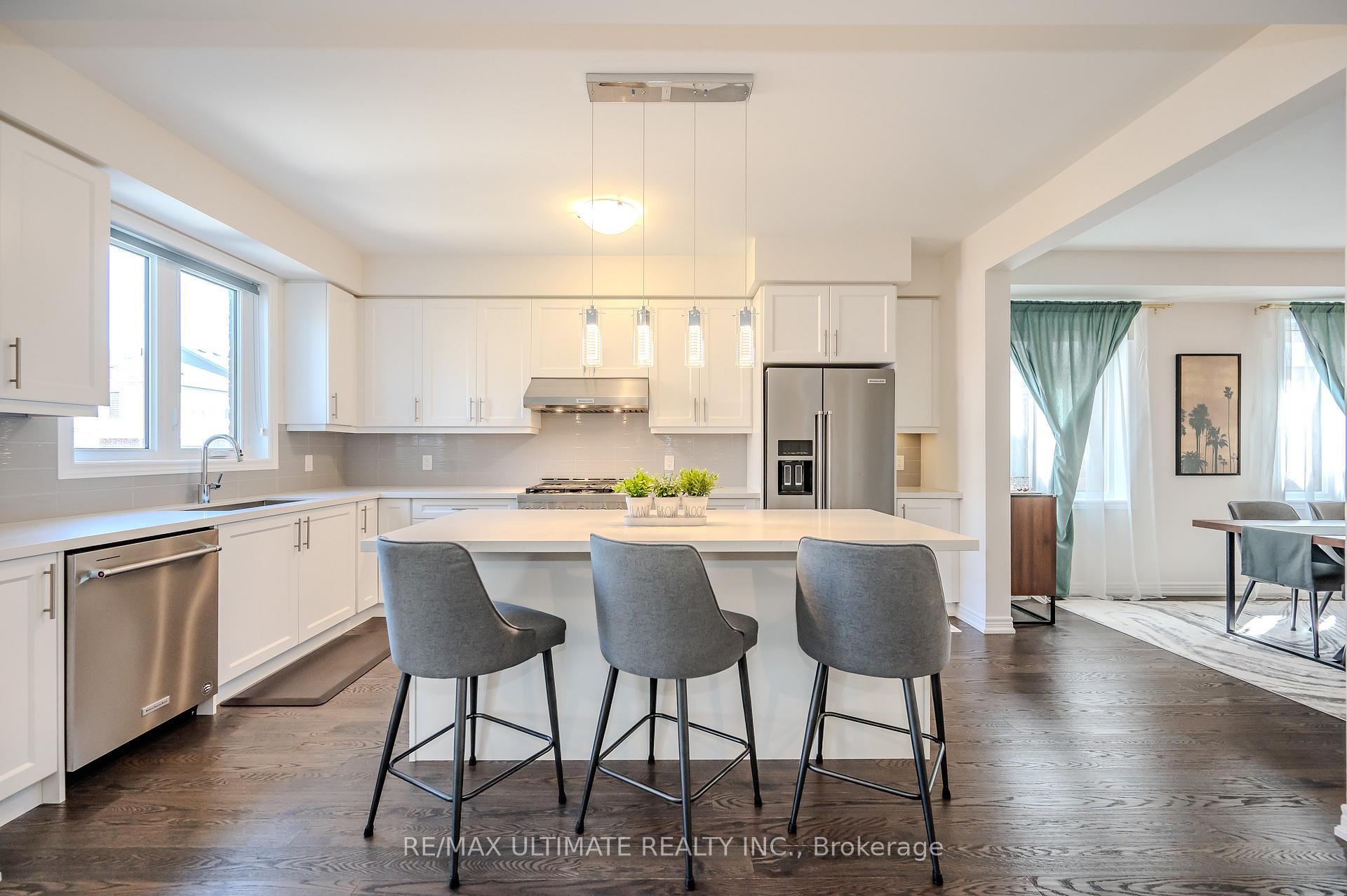 Photo 3 of 121 Haldimand Street, Kitchener — HOMEH