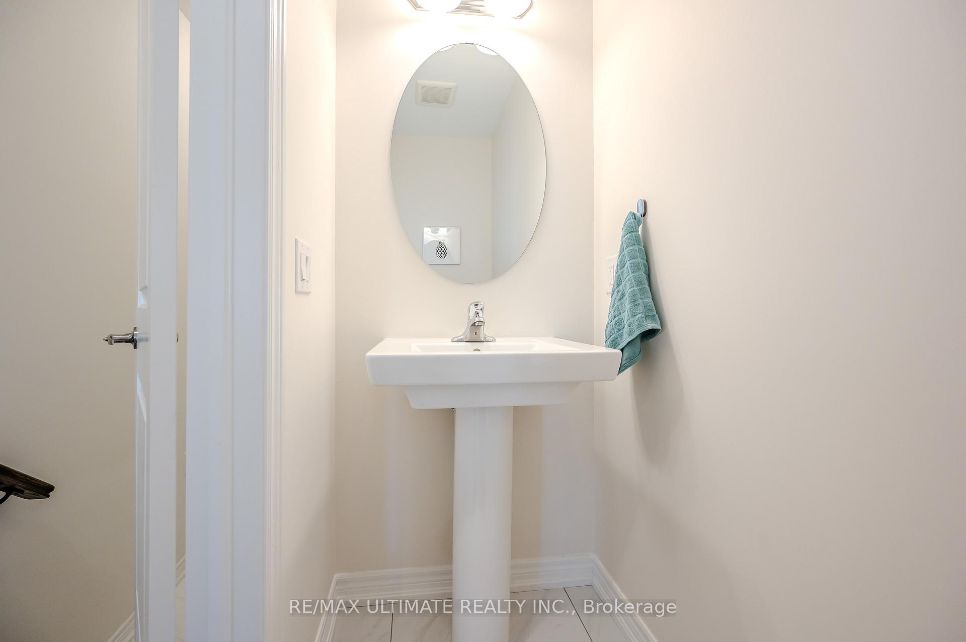 Photo 17 of 121 Haldimand Street, Kitchener — HOMEH
