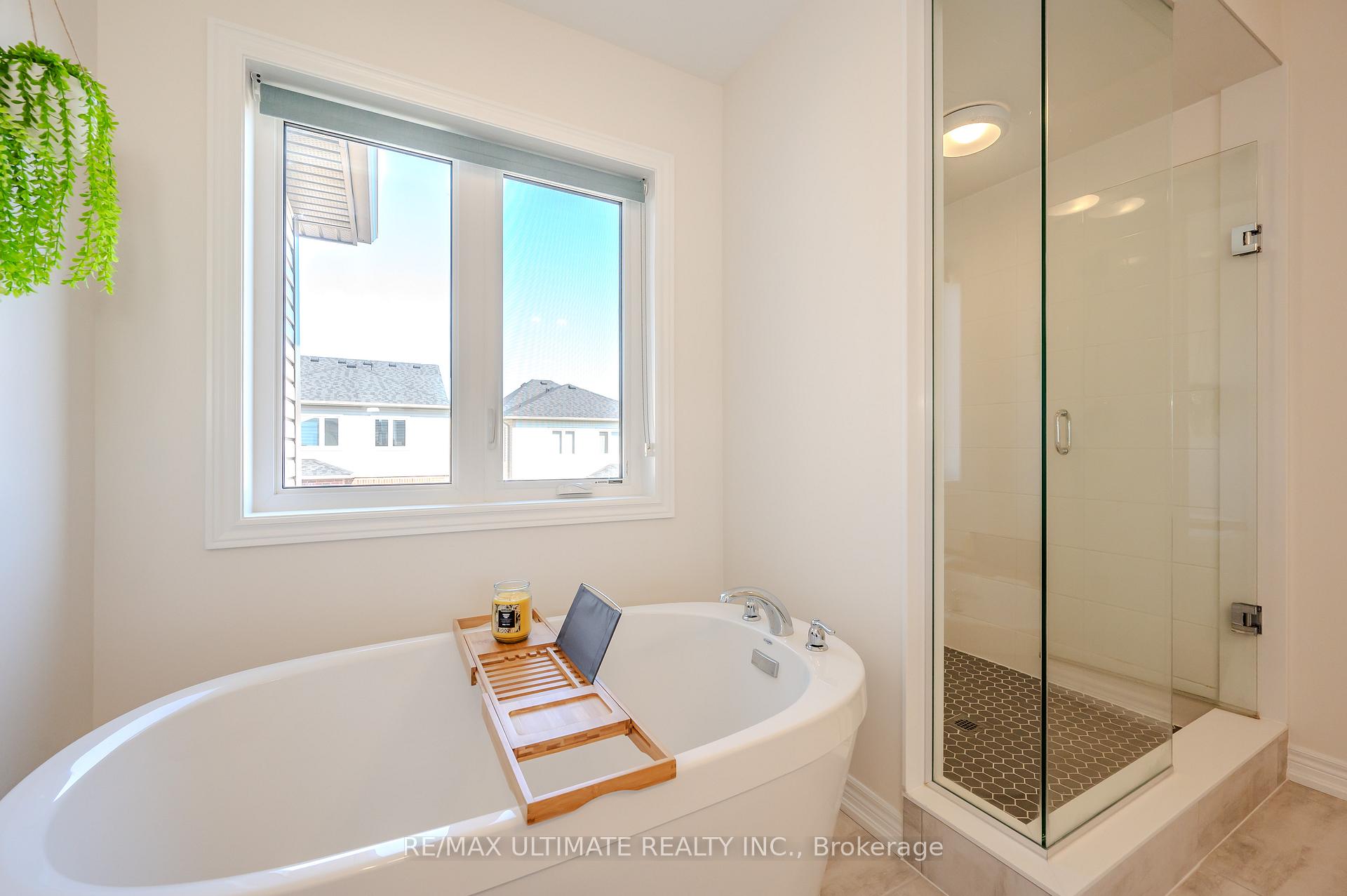 Photo 30 of 121 Haldimand Street, Kitchener — HOMEH