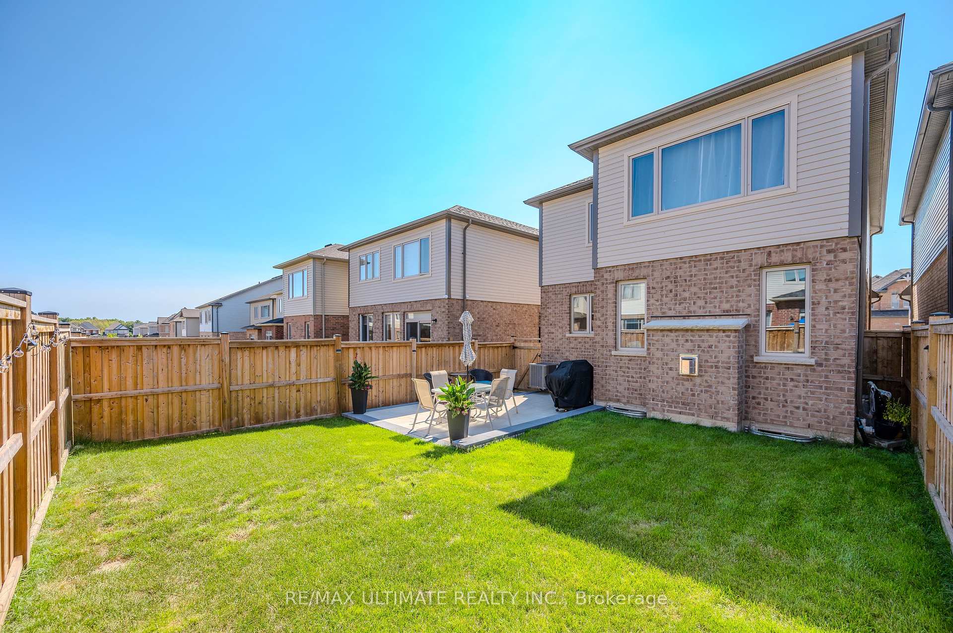 Photo 40 of 121 Haldimand Street, Kitchener — HOMEH