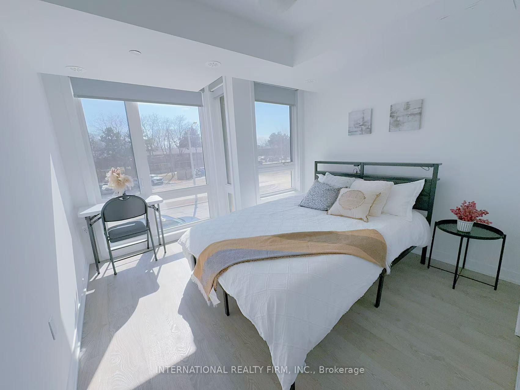 Photo 3 of 22 Turtle Island Road, Toronto, Englemount-Lawrence — HOMEH