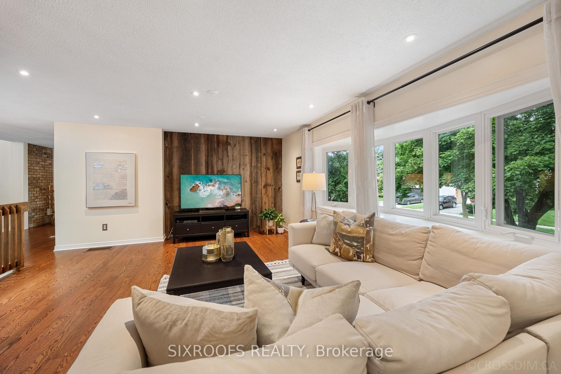 Photo 11 of 47 Senator Reesor's Drive, Markham, Sherwood-Amberglen — HOMEH