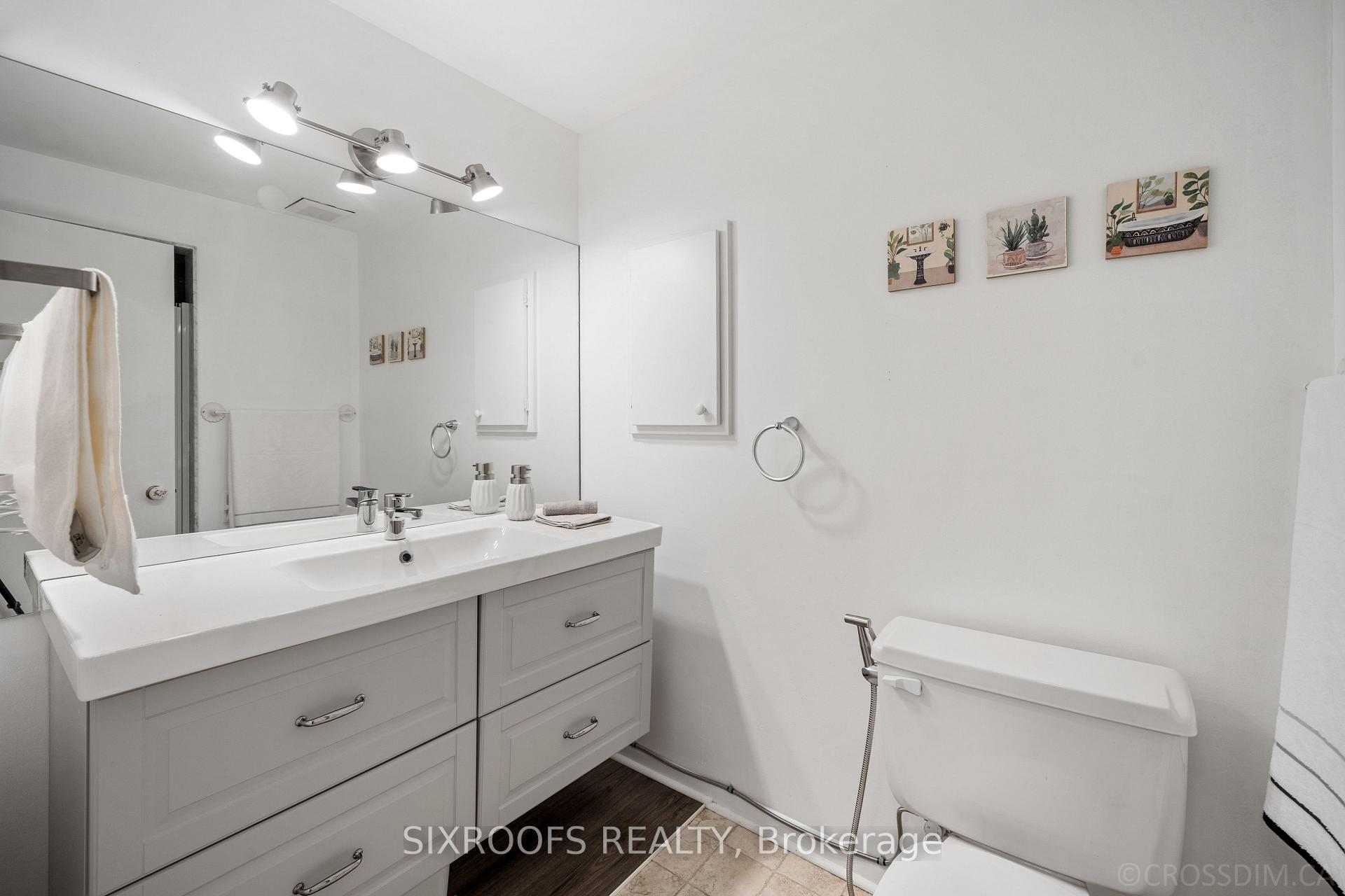 Photo 33 of 47 Senator Reesor's Drive, Markham, Sherwood-Amberglen — HOMEH