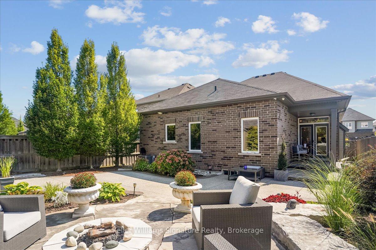 Photo 29 of 26 Turi Drive, Hamilton, Rural Glanbrook — HOMEH