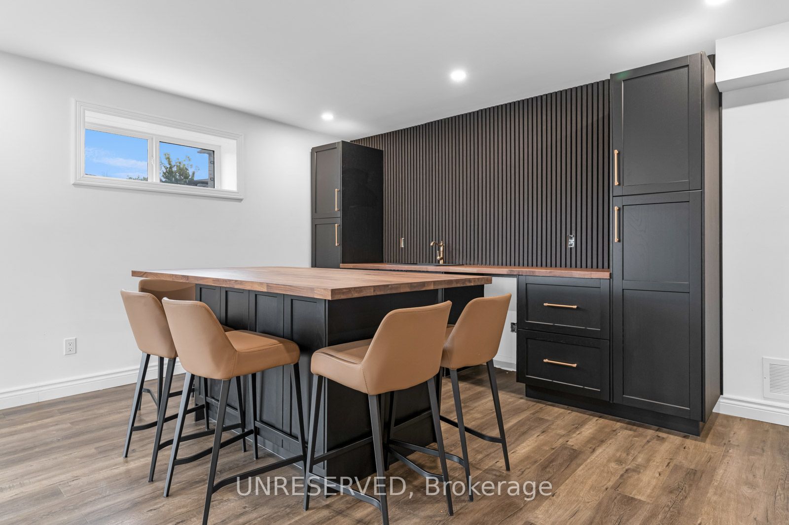 Photo 33 of 985 Audrey Place, Kitchener — HOMEH