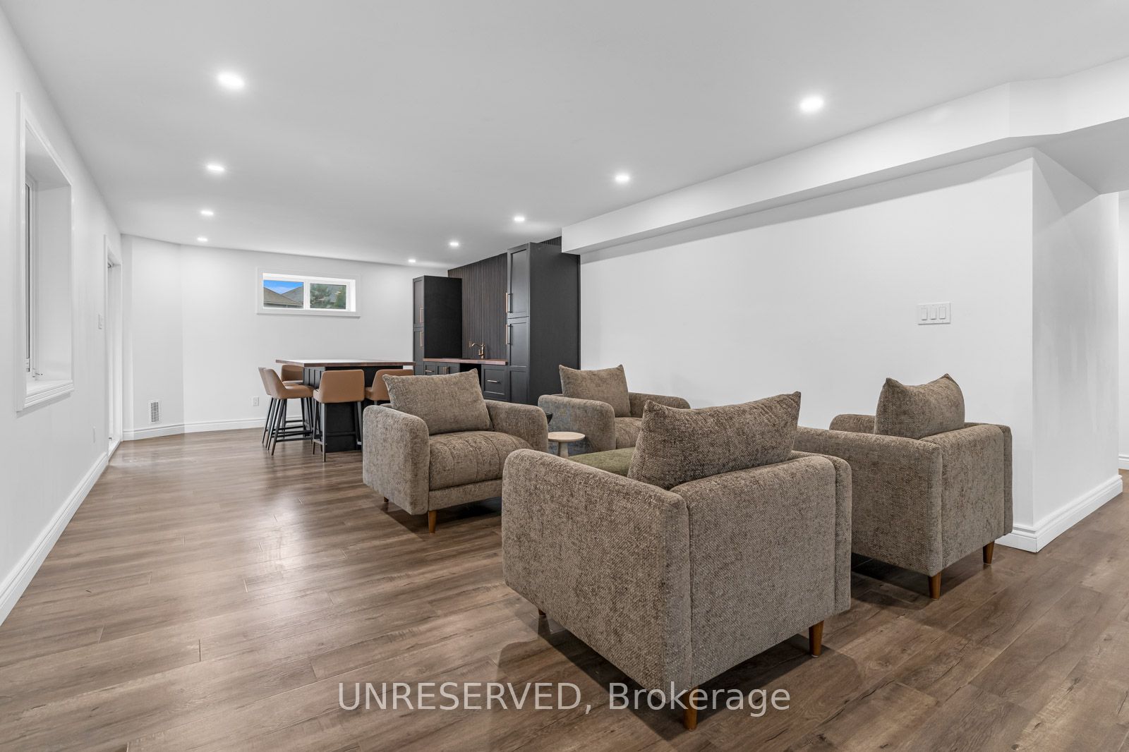 Photo 32 of 985 Audrey Place, Kitchener — HOMEH